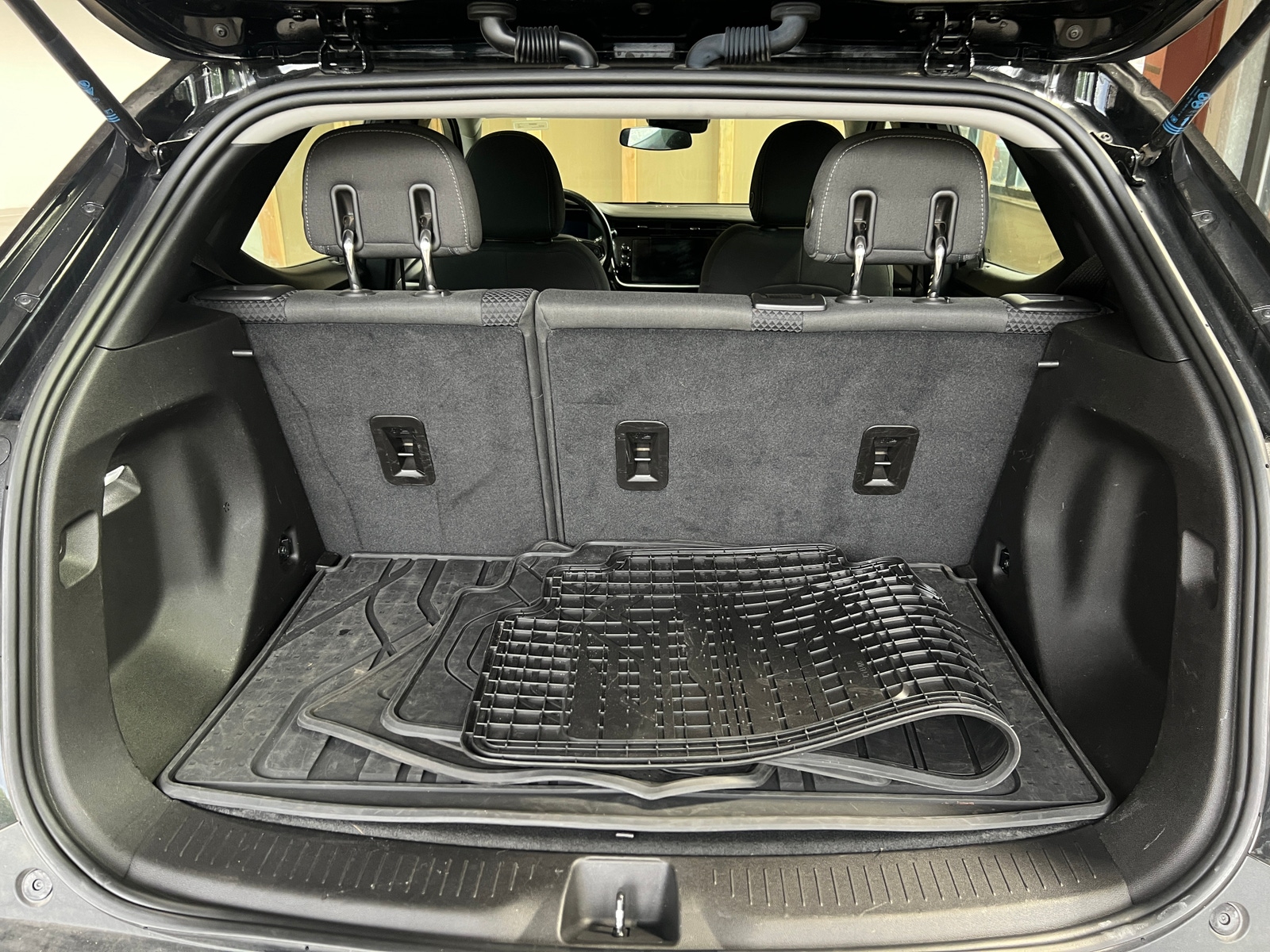 Thumbnail: 2023 Chevrolet Bolt EUV - 7