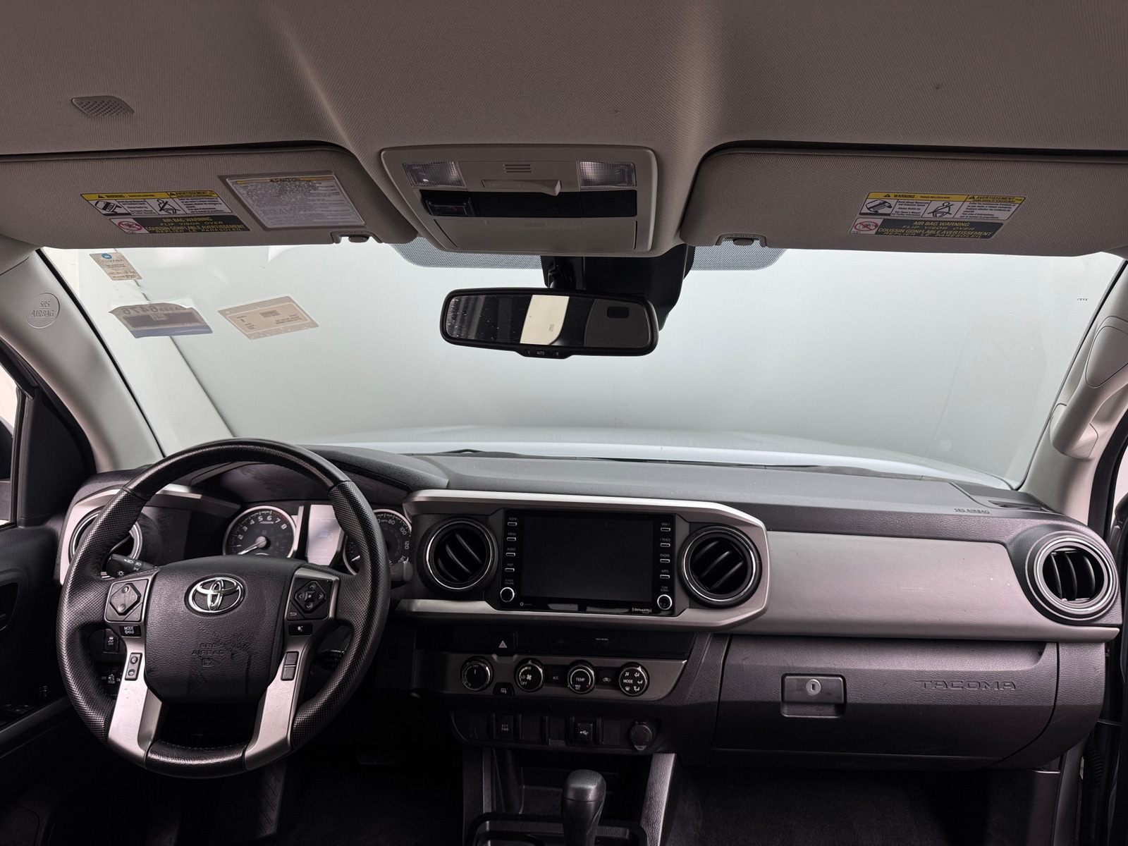 Thumbnail: 2020 Toyota Tacoma - 3