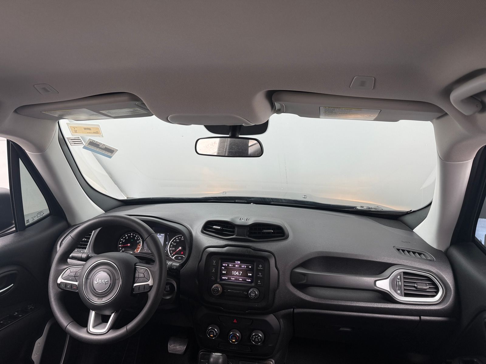 Thumbnail: 2020 Jeep Renegade - 3
