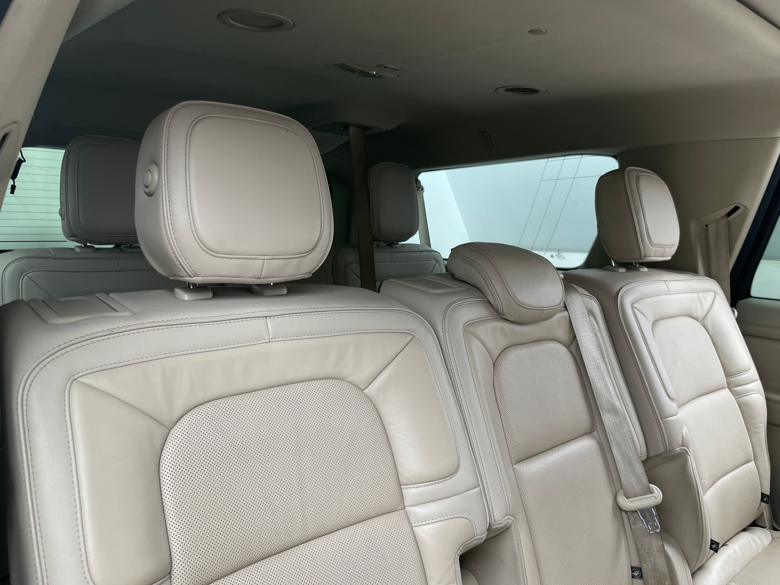 Thumbnail: 2018 Lincoln Navigator L - 5