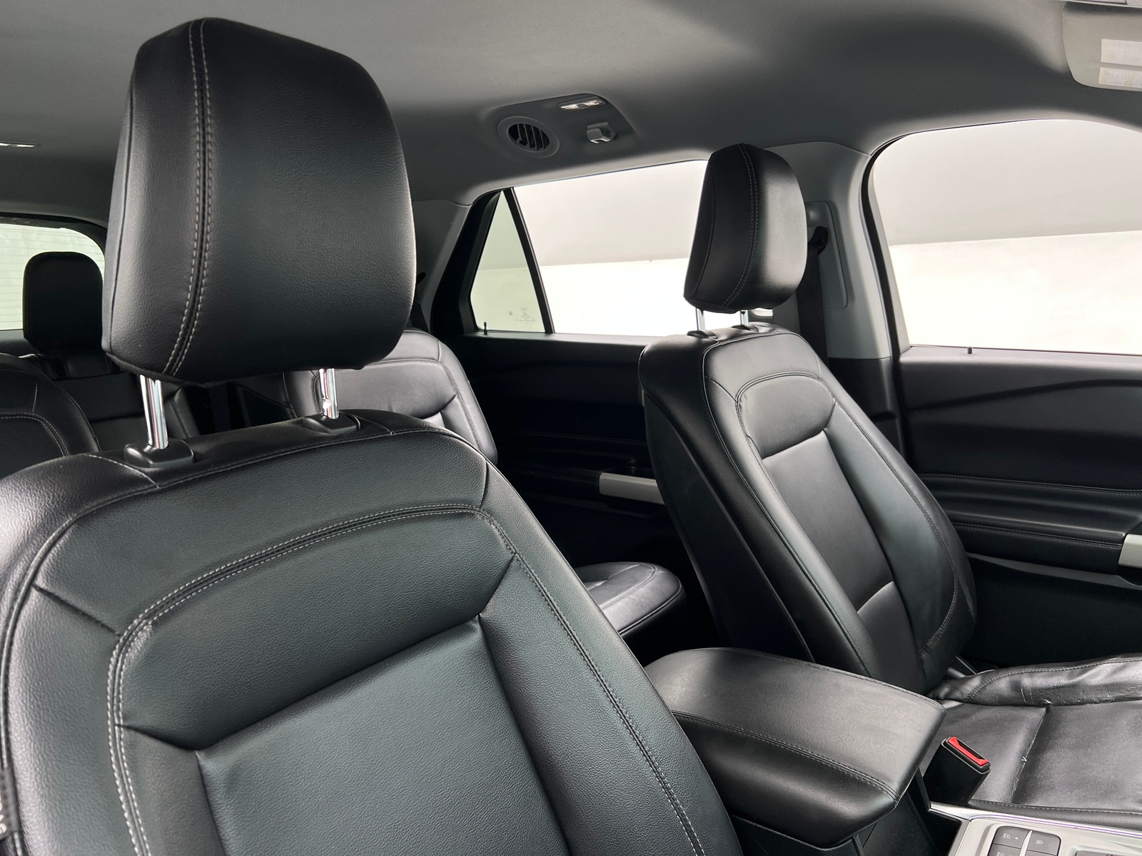 Thumbnail: 2020 Ford Explorer - 2