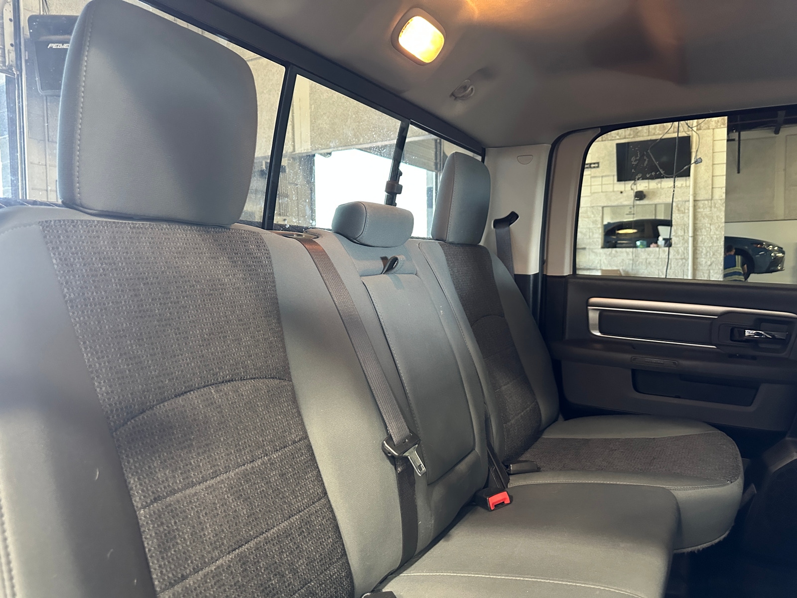 Thumbnail: 2019 RAM 1500 Classic - 6