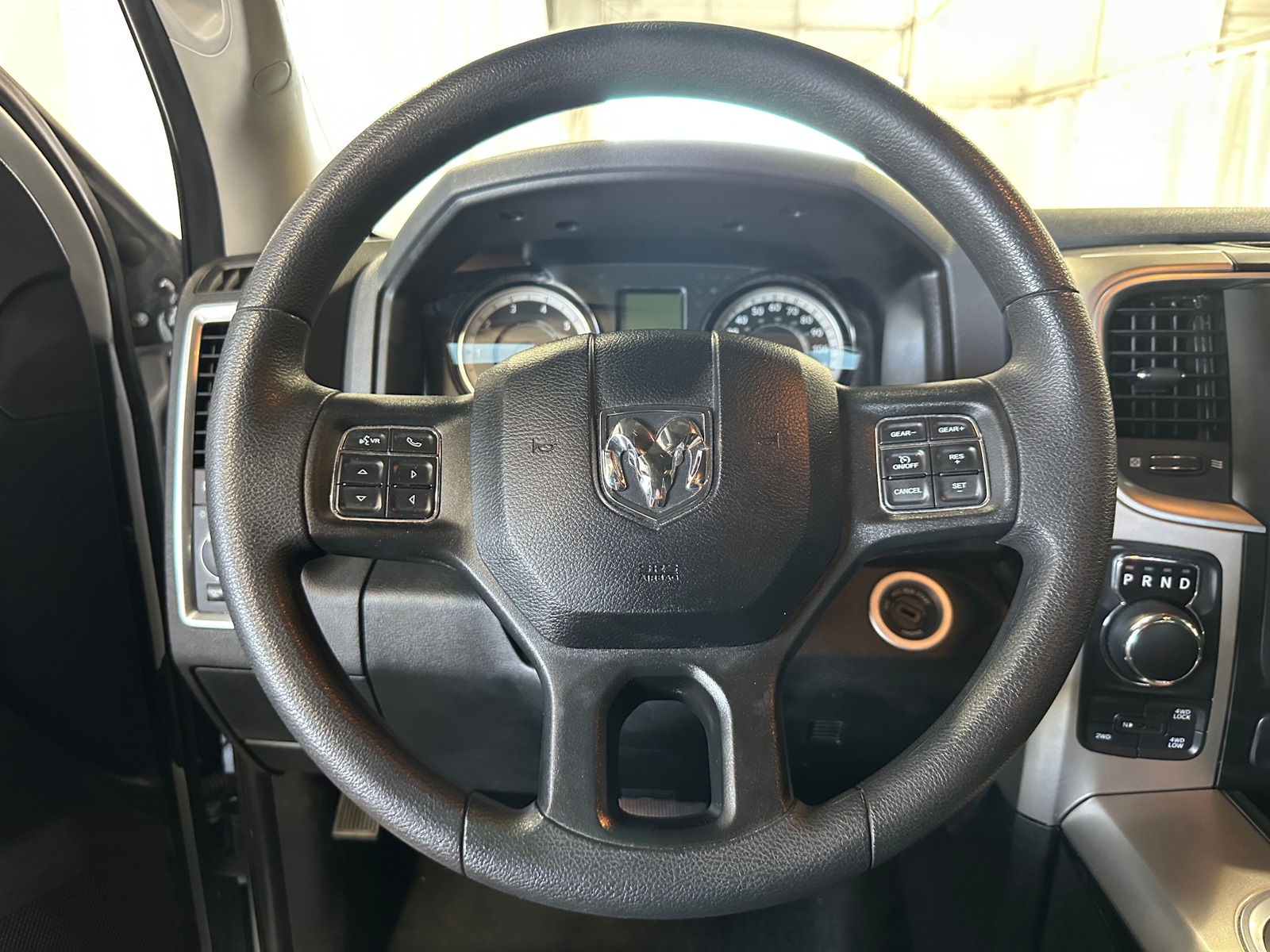 Thumbnail: 2019 RAM 1500 Classic - 5