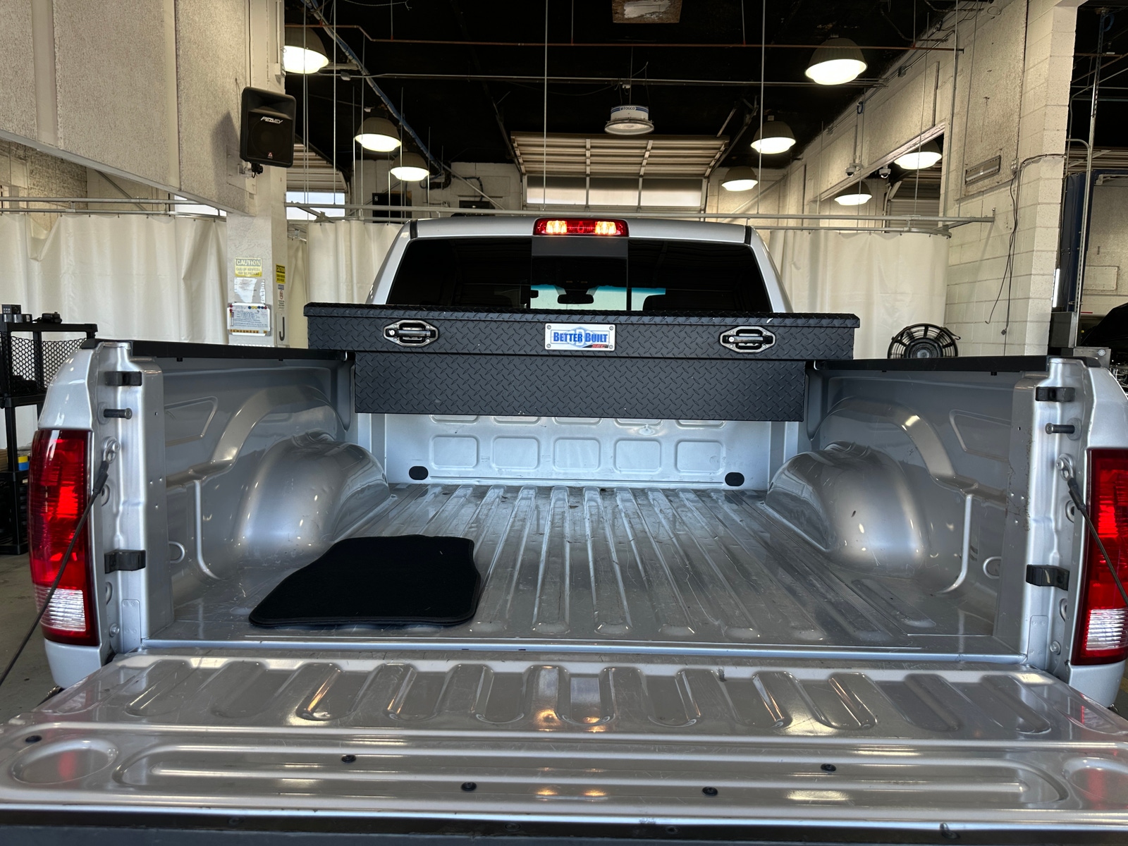 Thumbnail: 2019 RAM 1500 Classic - 7