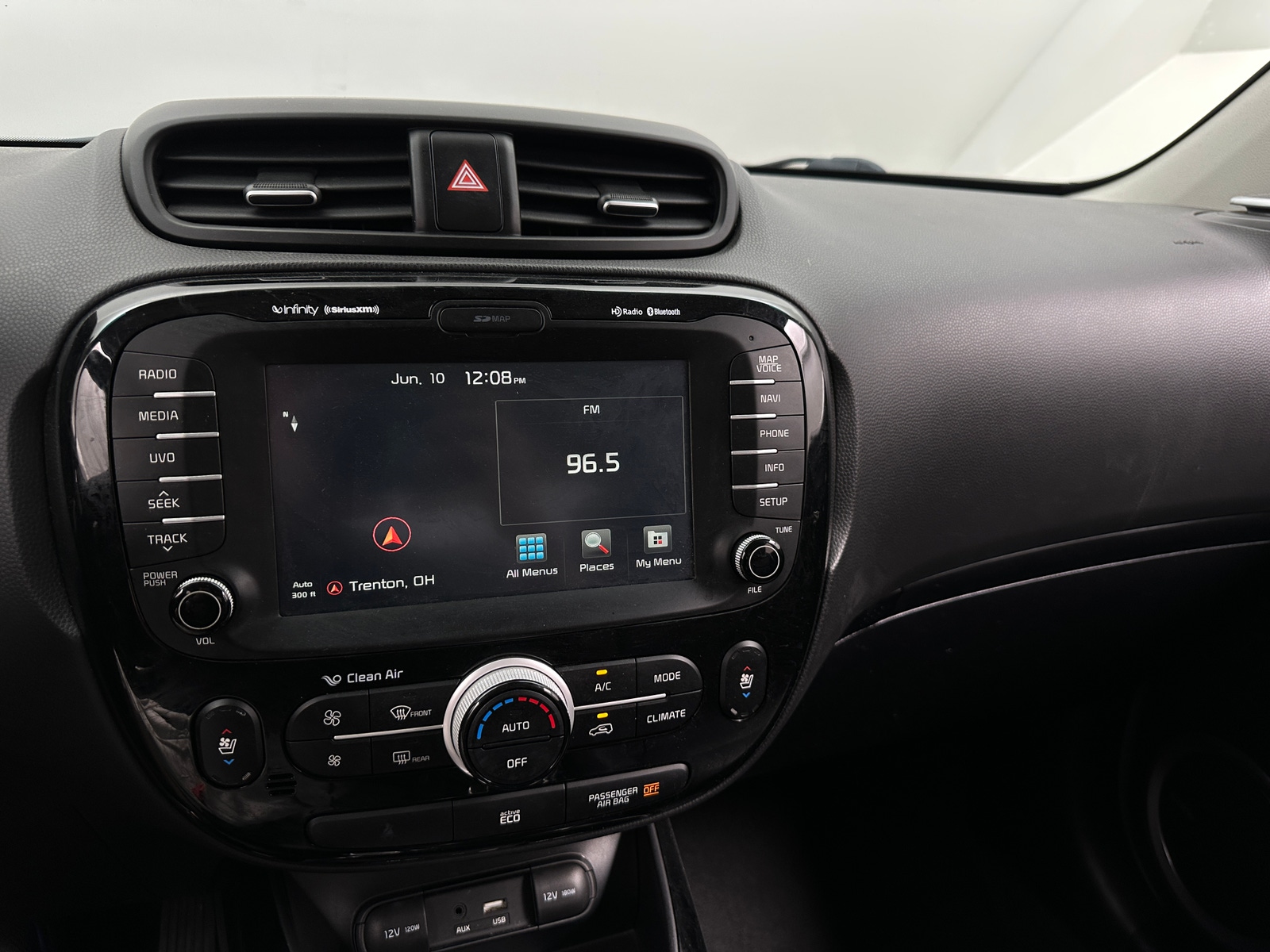 Thumbnail: 2016 Kia Soul - 3