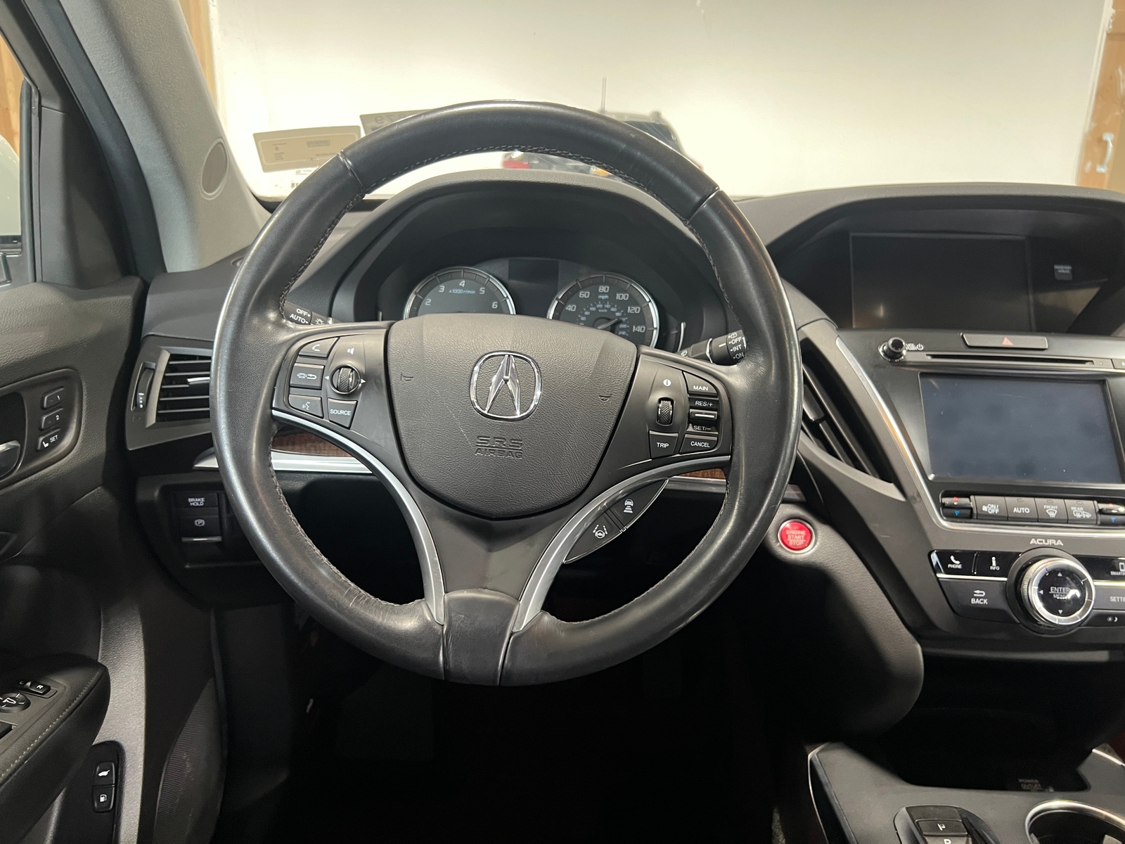Thumbnail: 2019 Acura MDX - 4