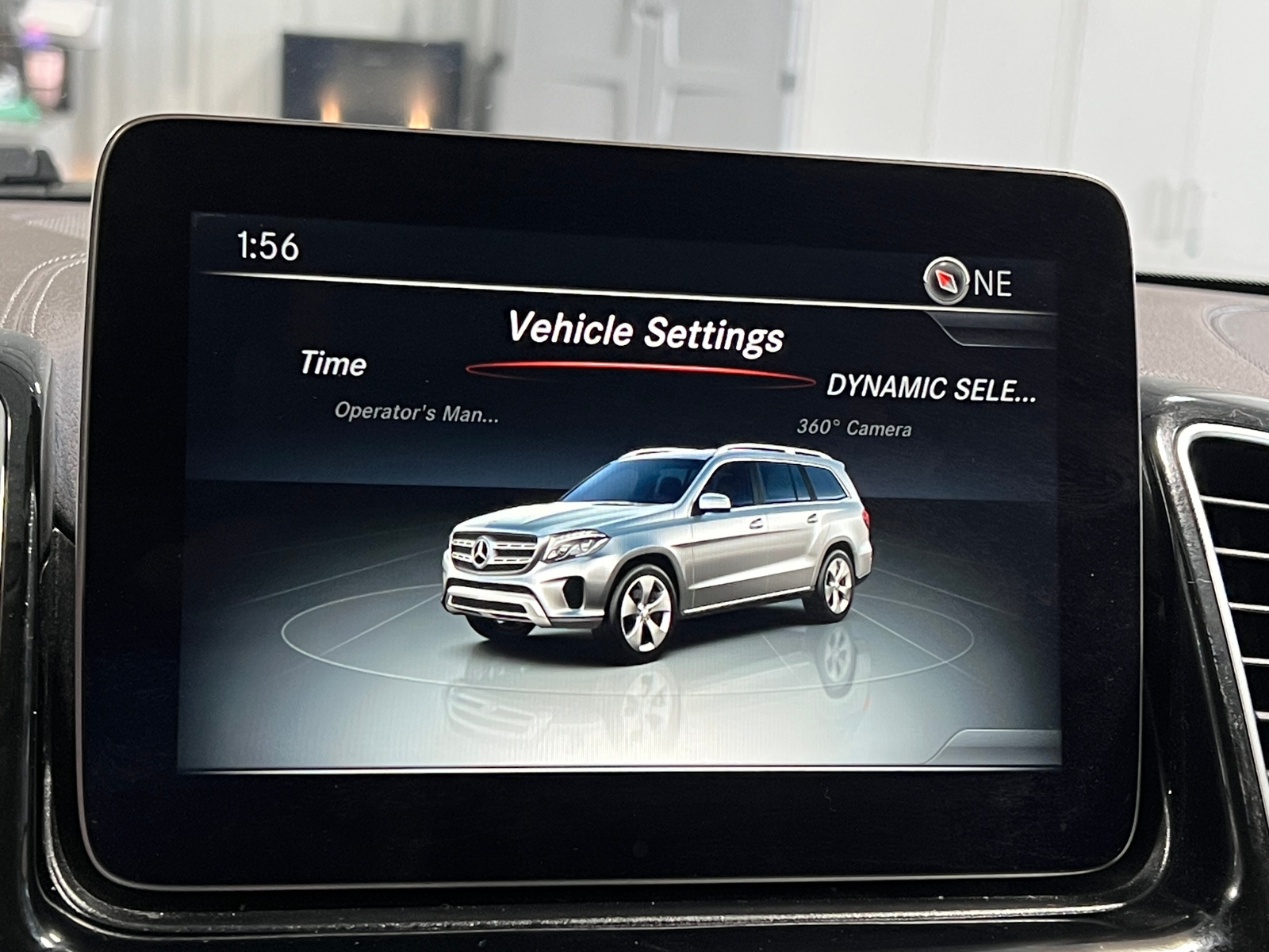 Thumbnail: 2017 Mercedes-Benz GLS - 3