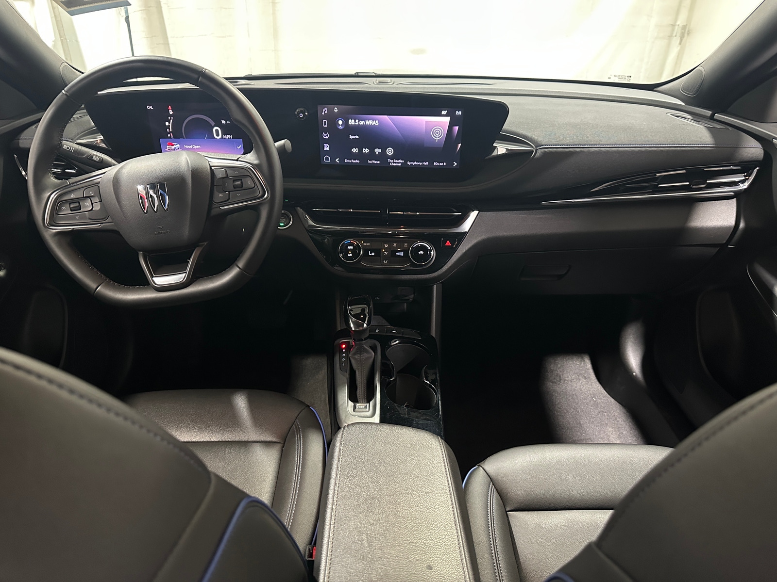 Thumbnail: 2025 Buick Envista - 3