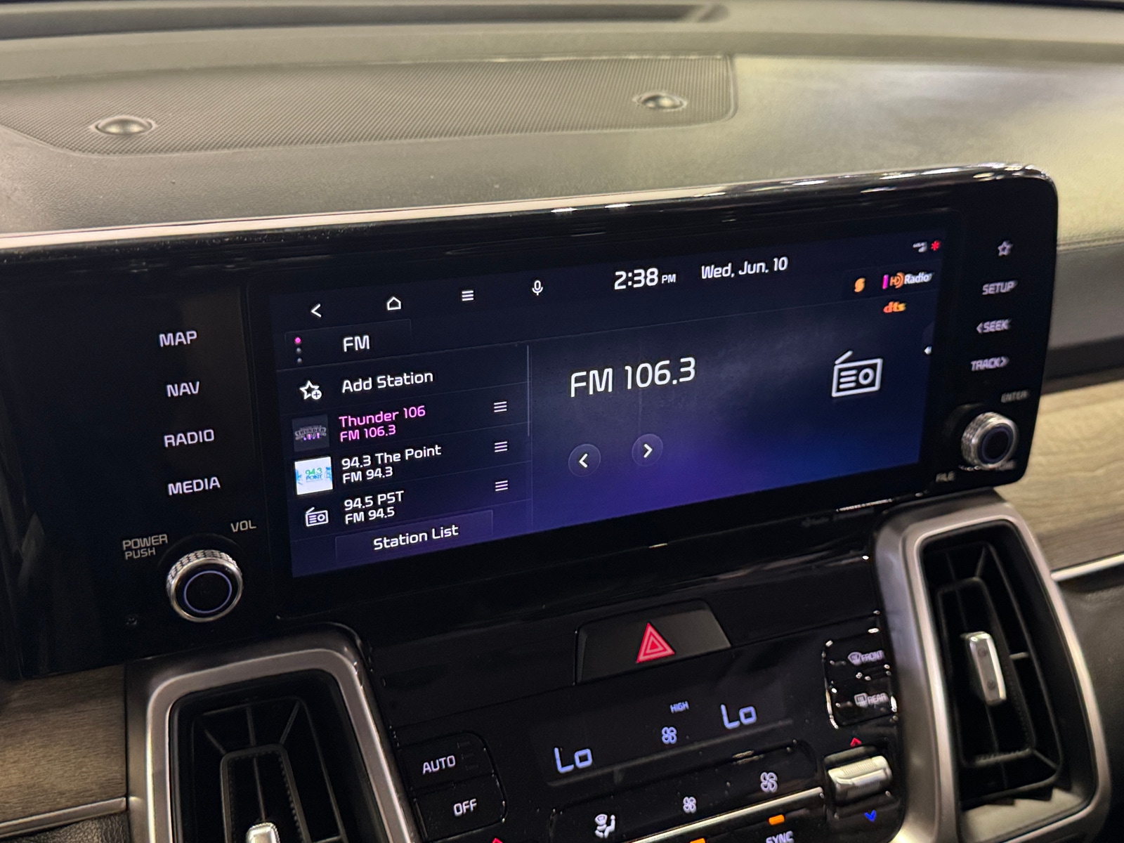 Thumbnail: 2023 Kia Sorento - 3