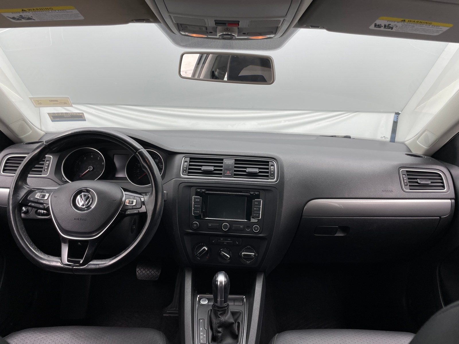 Thumbnail: 2015 Volkswagen Jetta - 3