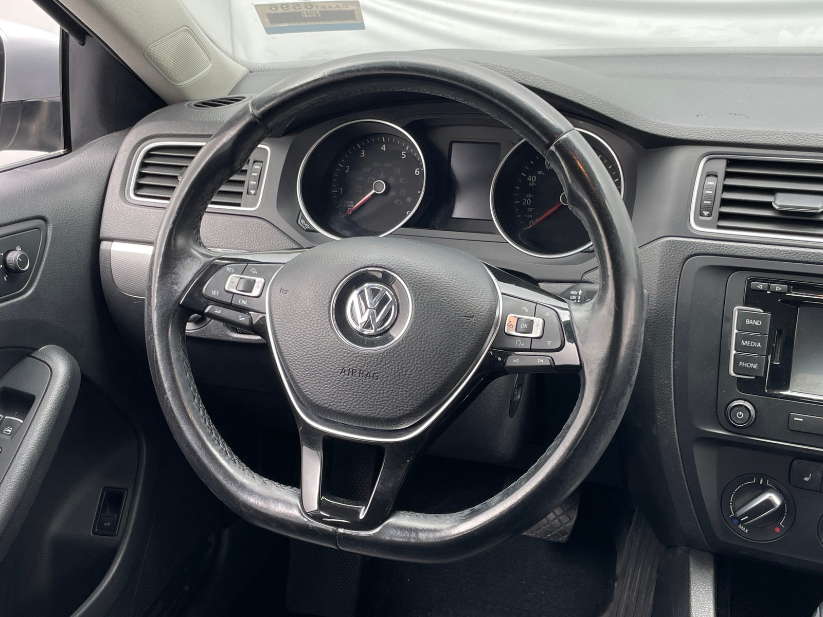 Thumbnail: 2015 Volkswagen Jetta - 5