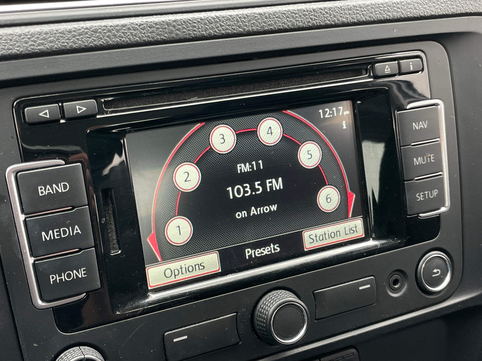 Thumbnail: 2015 Volkswagen Jetta - 4