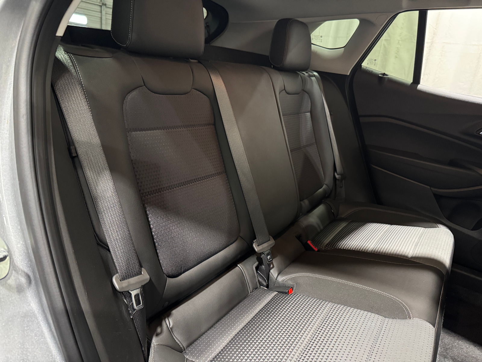 Thumbnail: 2025 Chevrolet Trax - 6