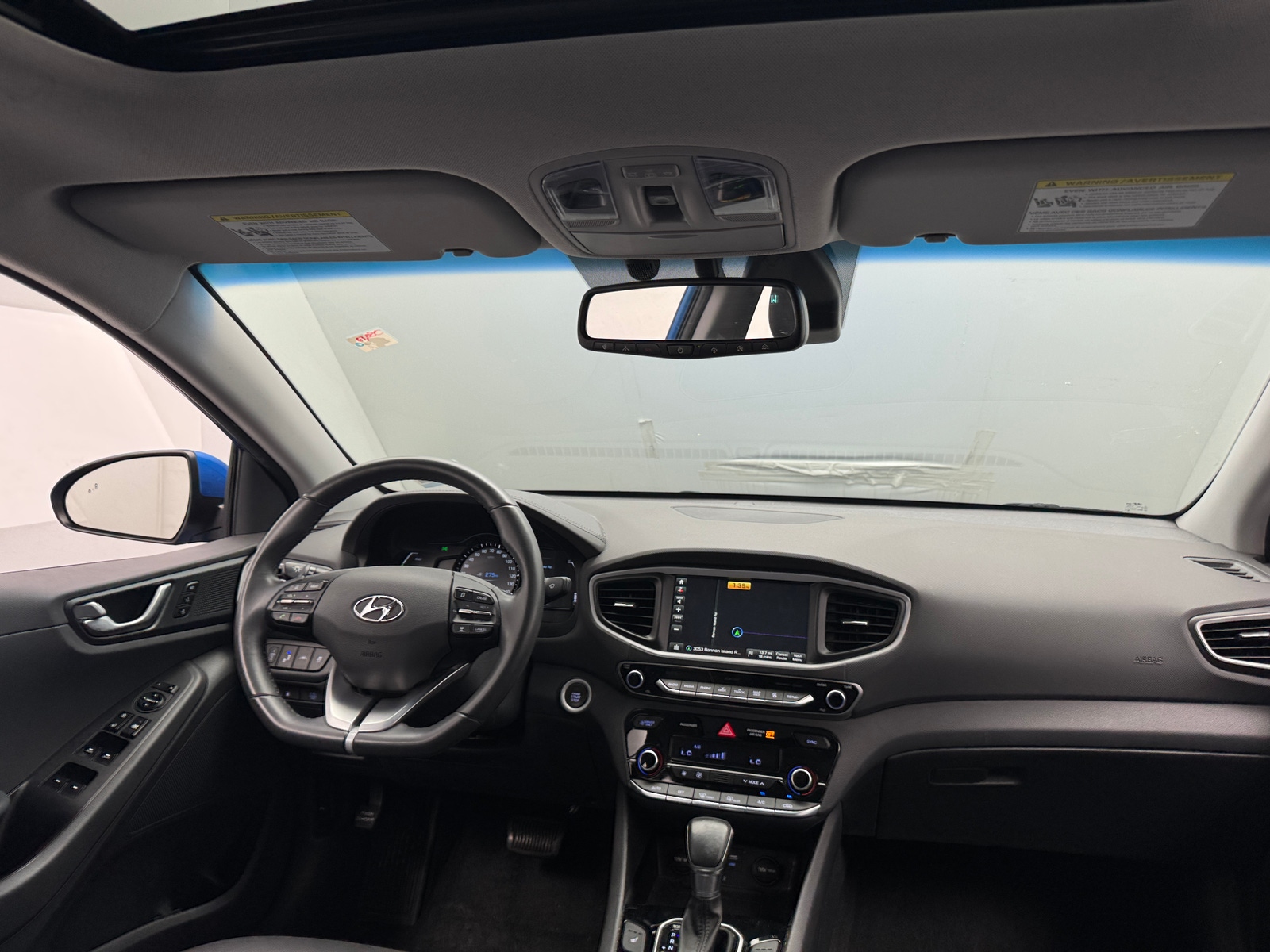 Thumbnail: 2017 Hyundai Ioniq - 2