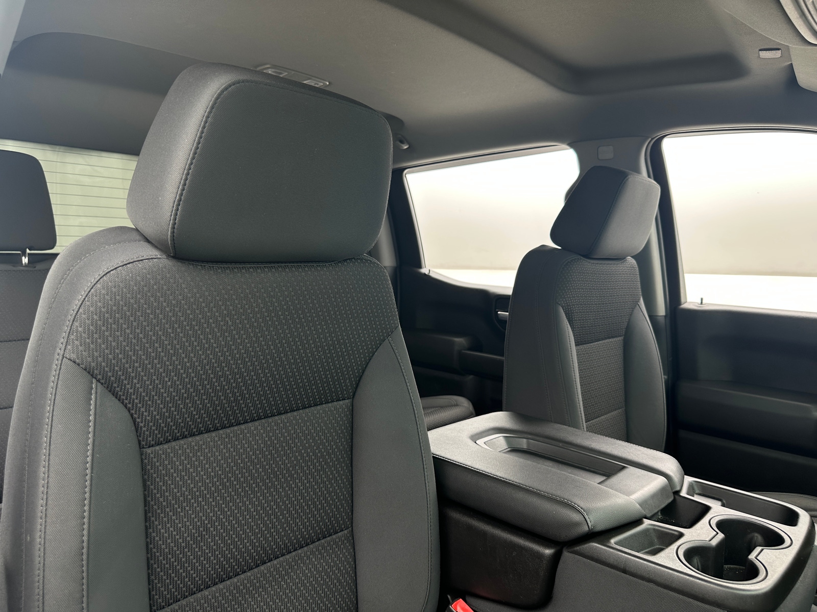 Thumbnail: 2020 Chevrolet Silverado 1500 - 2
