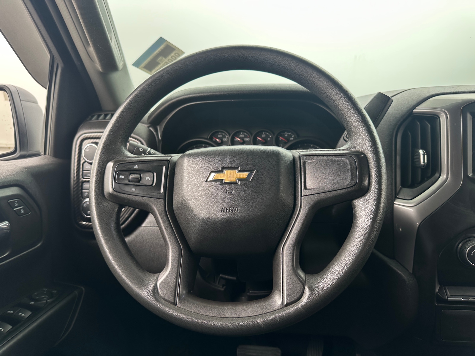 Thumbnail: 2020 Chevrolet Silverado 1500 - 5