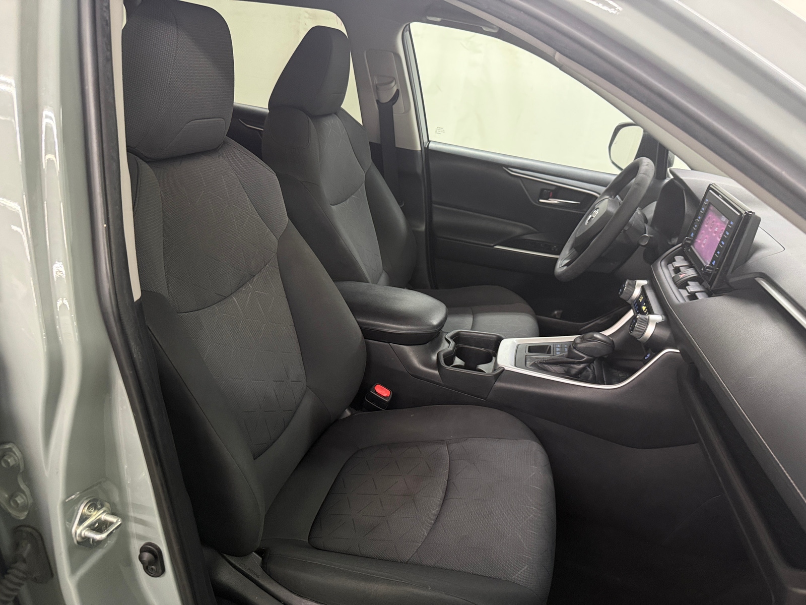 Thumbnail: 2021 Toyota RAV4 - 2