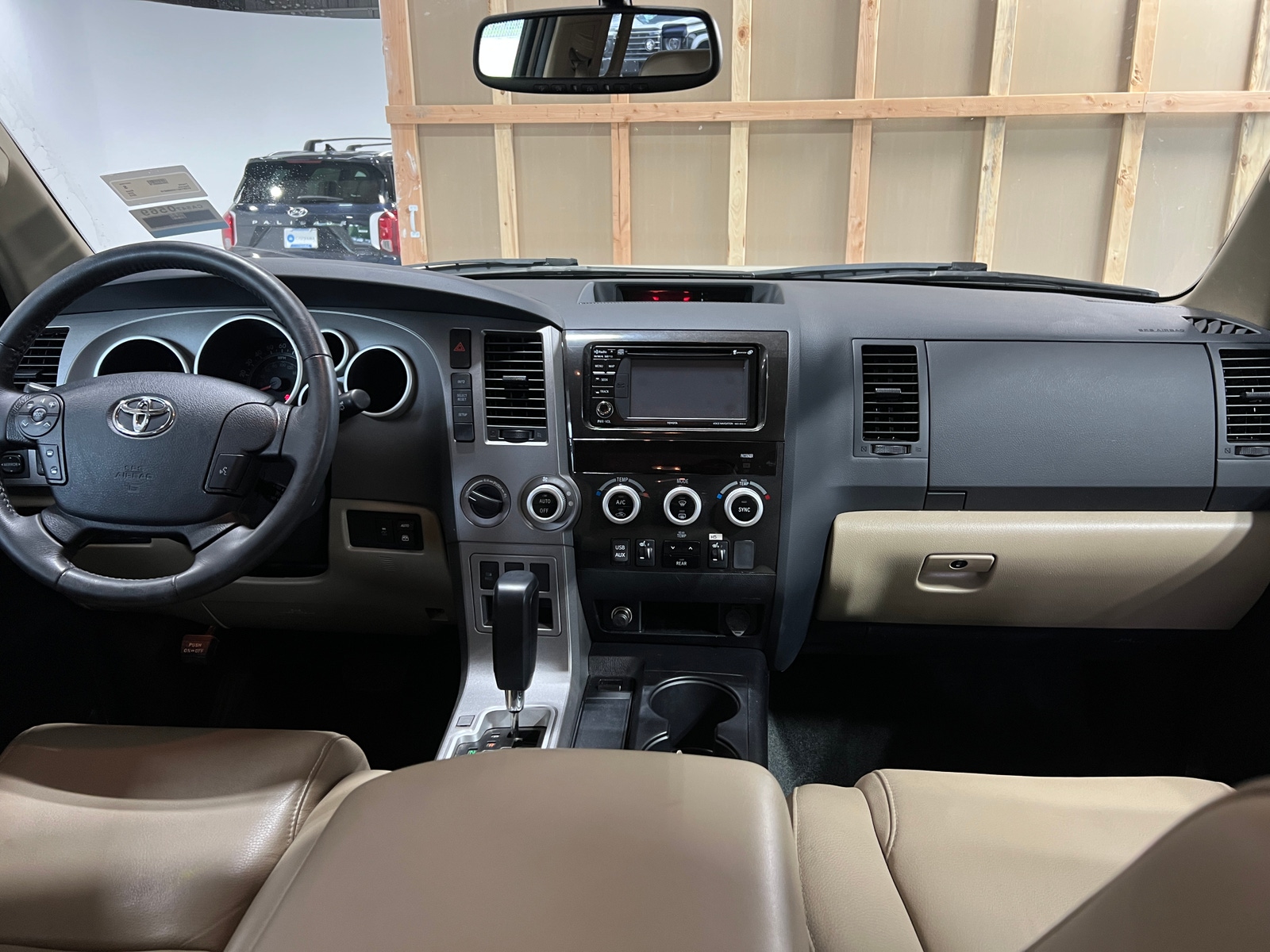 Thumbnail: 2013 Toyota Sequoia - 2