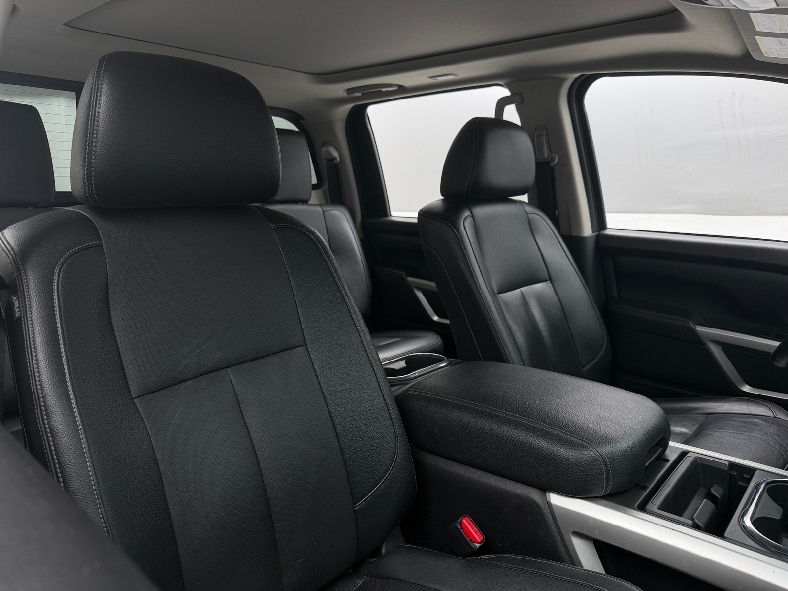 Thumbnail: 2021 Nissan Titan - 2