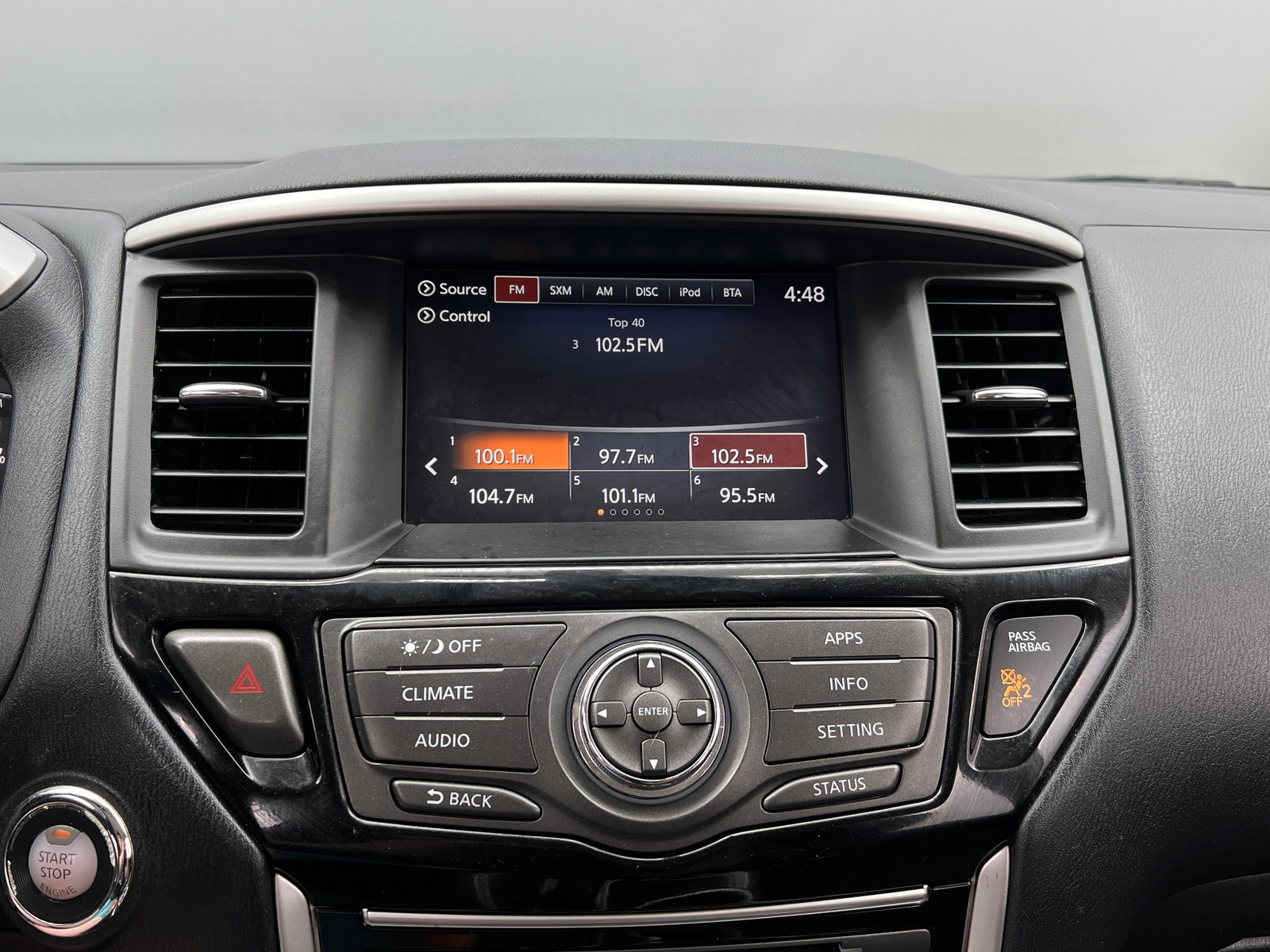Thumbnail: 2020 Nissan Pathfinder - 4