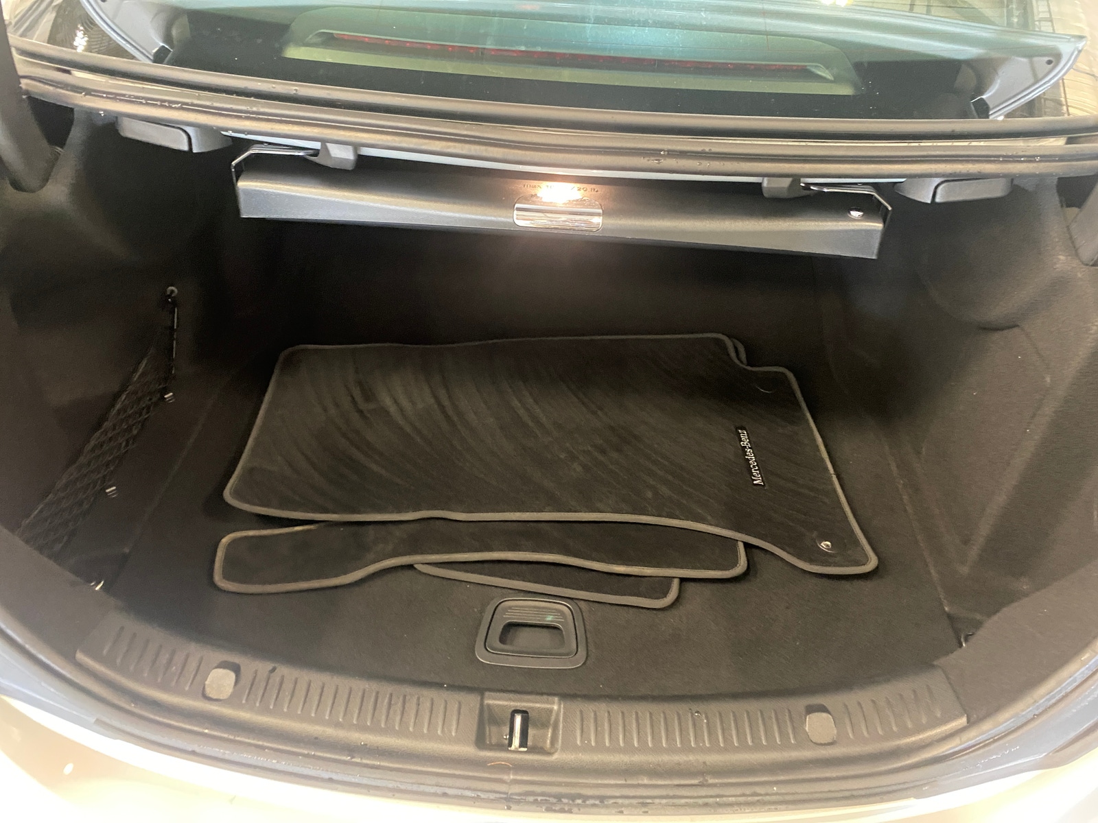 Thumbnail: 2018 Mercedes-Benz E-Class - 6