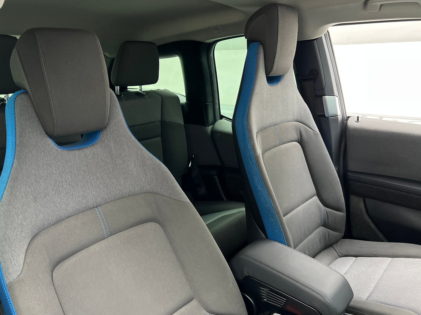 Thumbnail: 2019 BMW i3 - 2