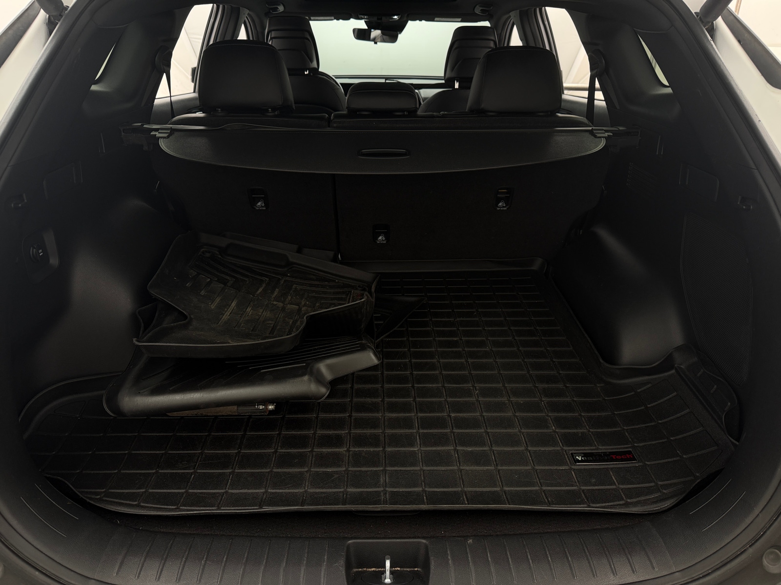 Thumbnail: 2023 Kia Sportage - 6