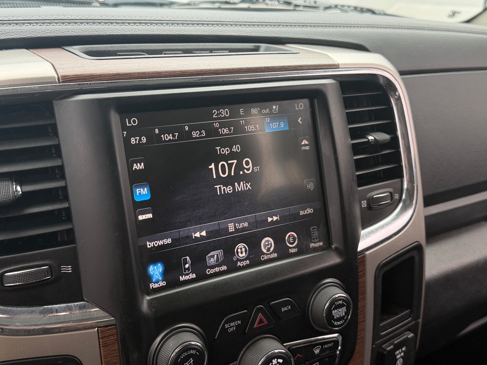 Thumbnail: 2016 RAM 1500 - 3