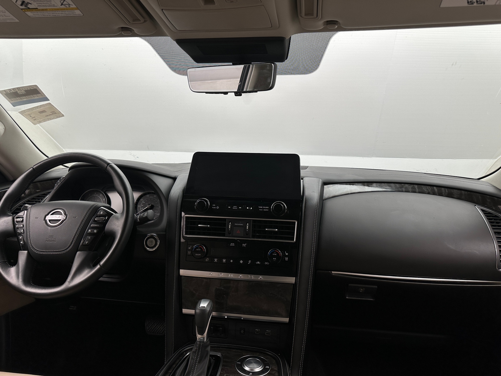 Thumbnail: 2024 Nissan Armada - 2