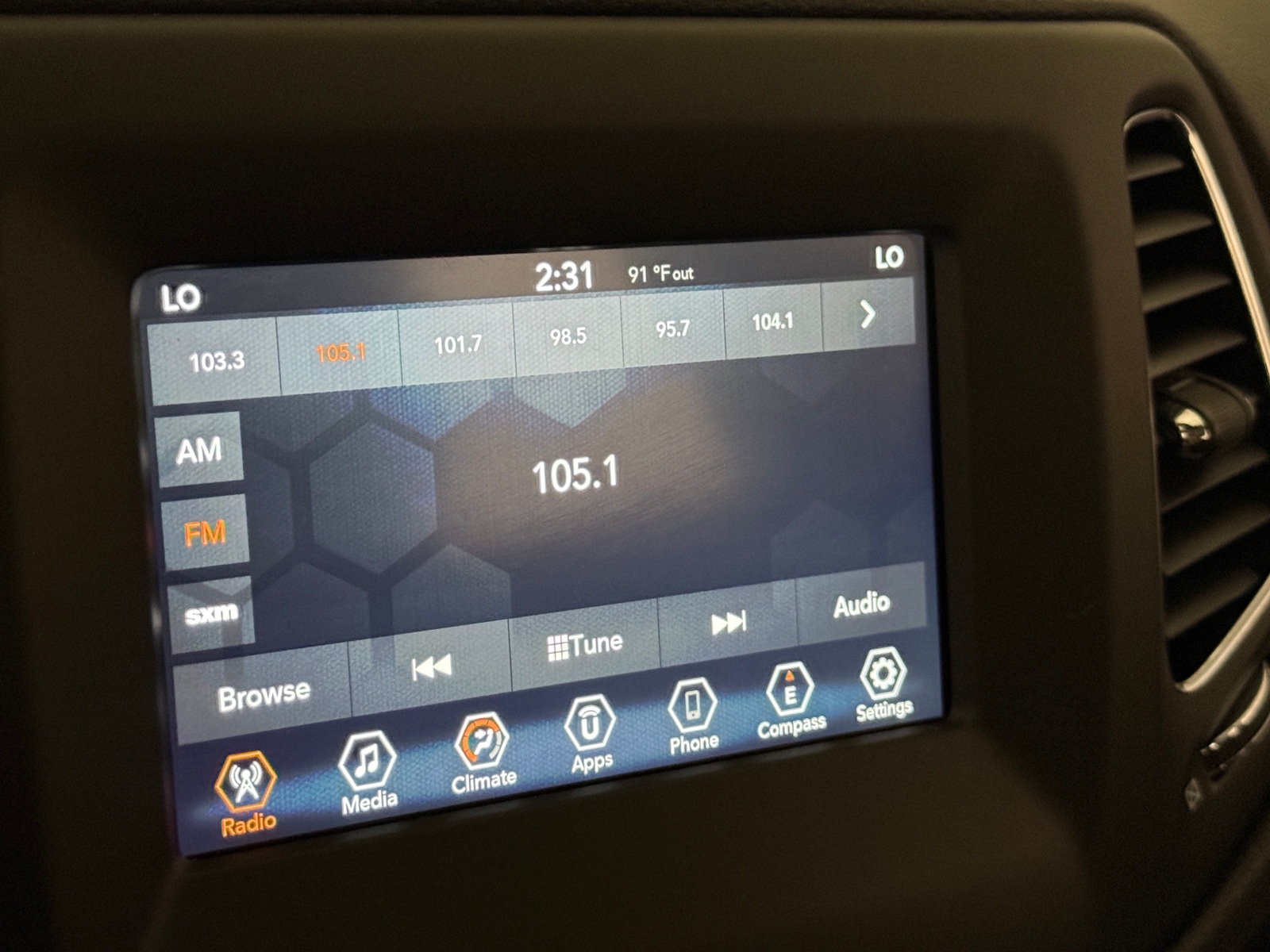 Thumbnail: 2019 Jeep Compass - 4