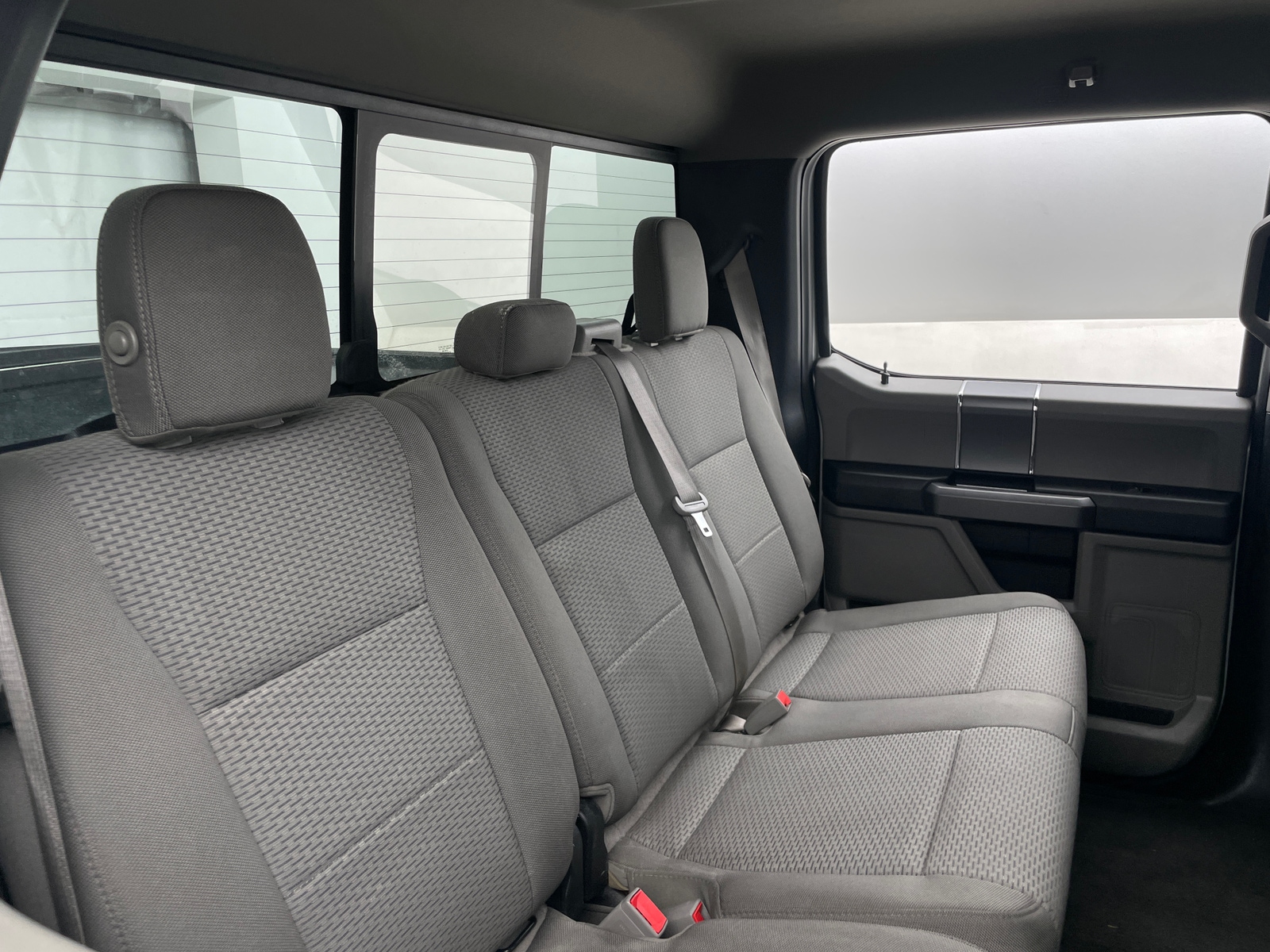 Thumbnail: 2019 Ford Econoline - 6
