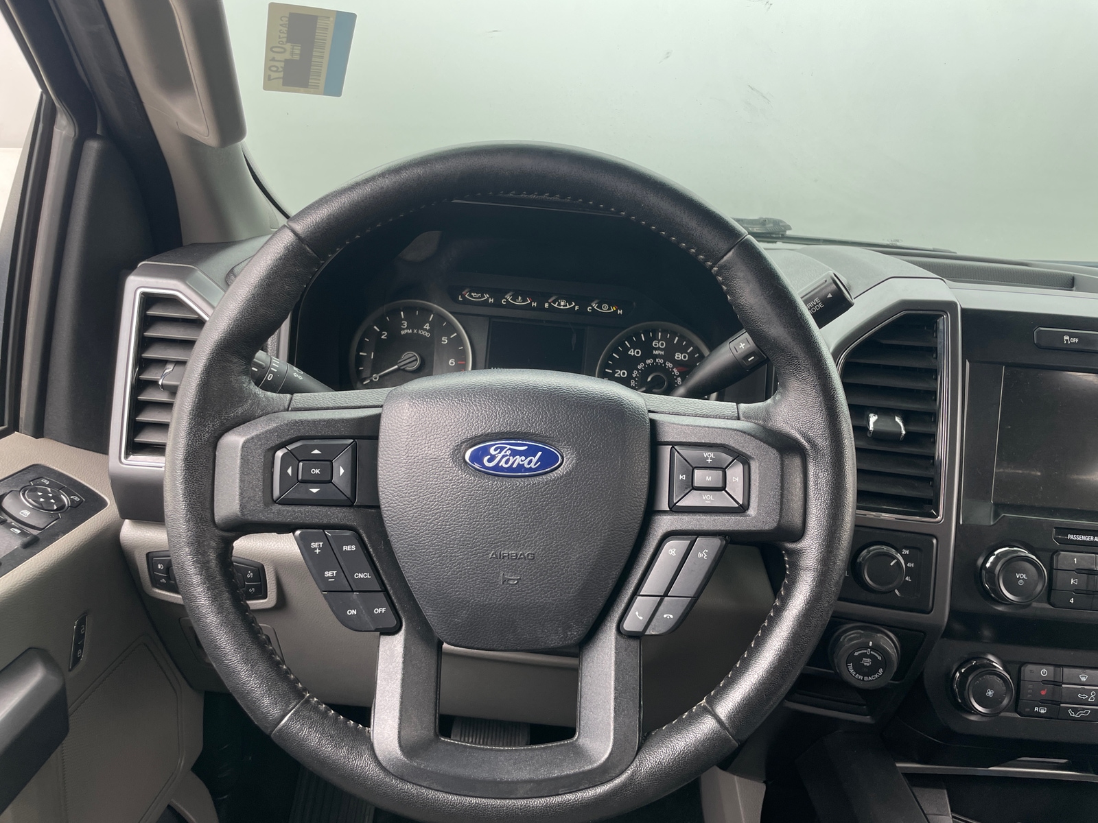 Thumbnail: 2019 Ford Econoline - 5
