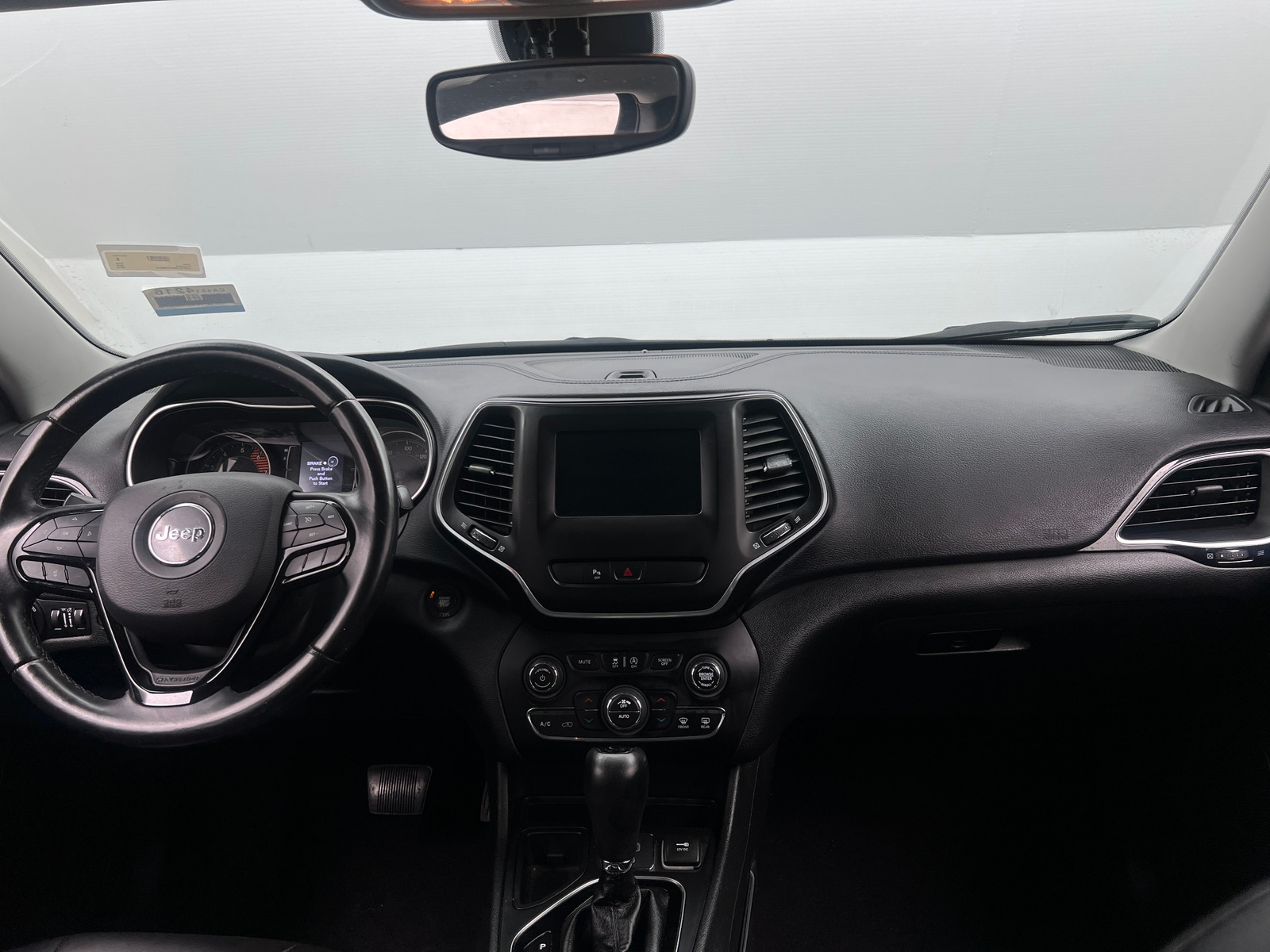 Thumbnail: 2019 Jeep Cherokee - 3