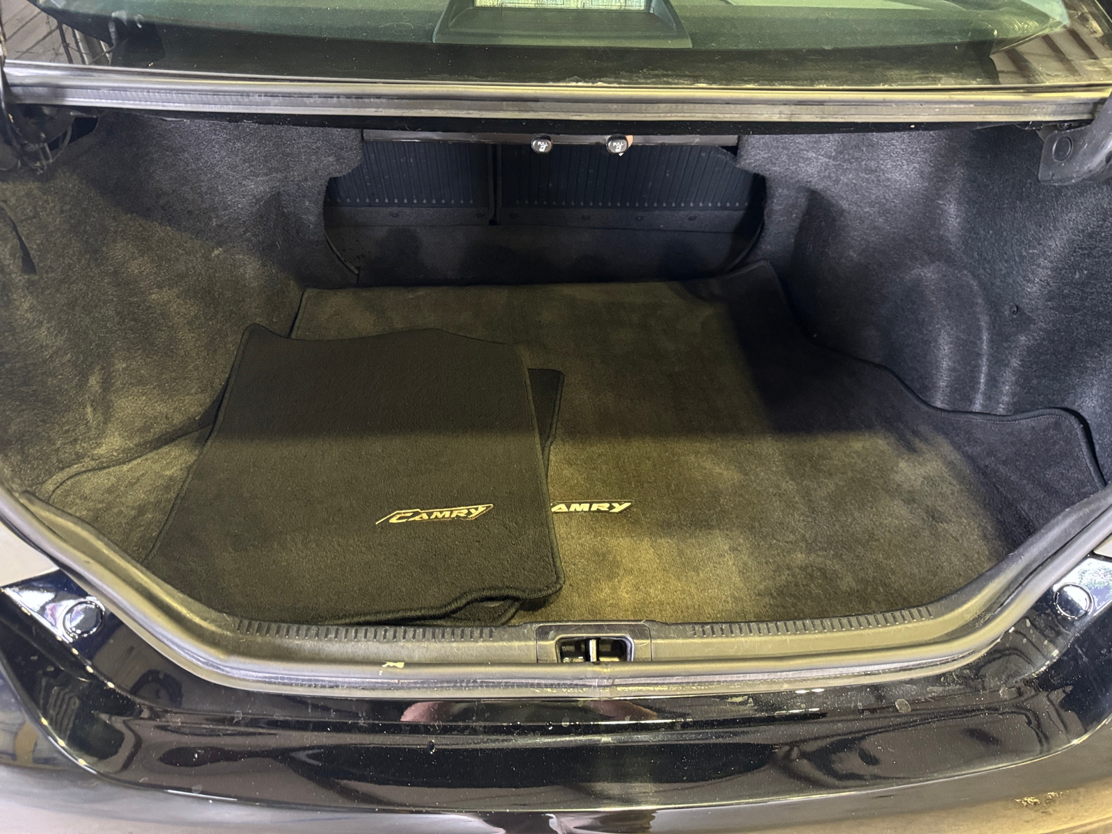 Thumbnail: 2015 Toyota Camry - 6