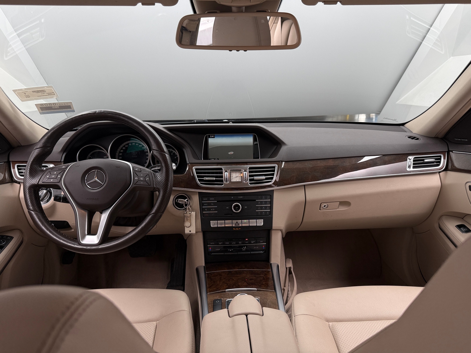 Thumbnail: 2016 Mercedes-Benz E-Class - 2