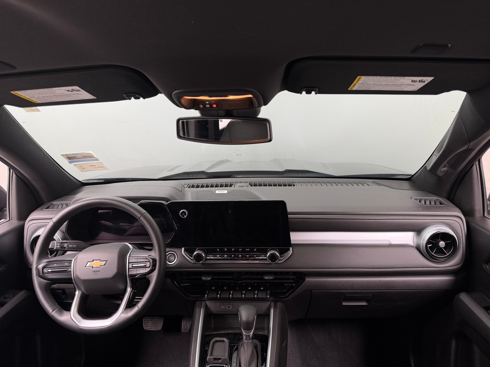 Thumbnail: 2024 Chevrolet Colorado - 3