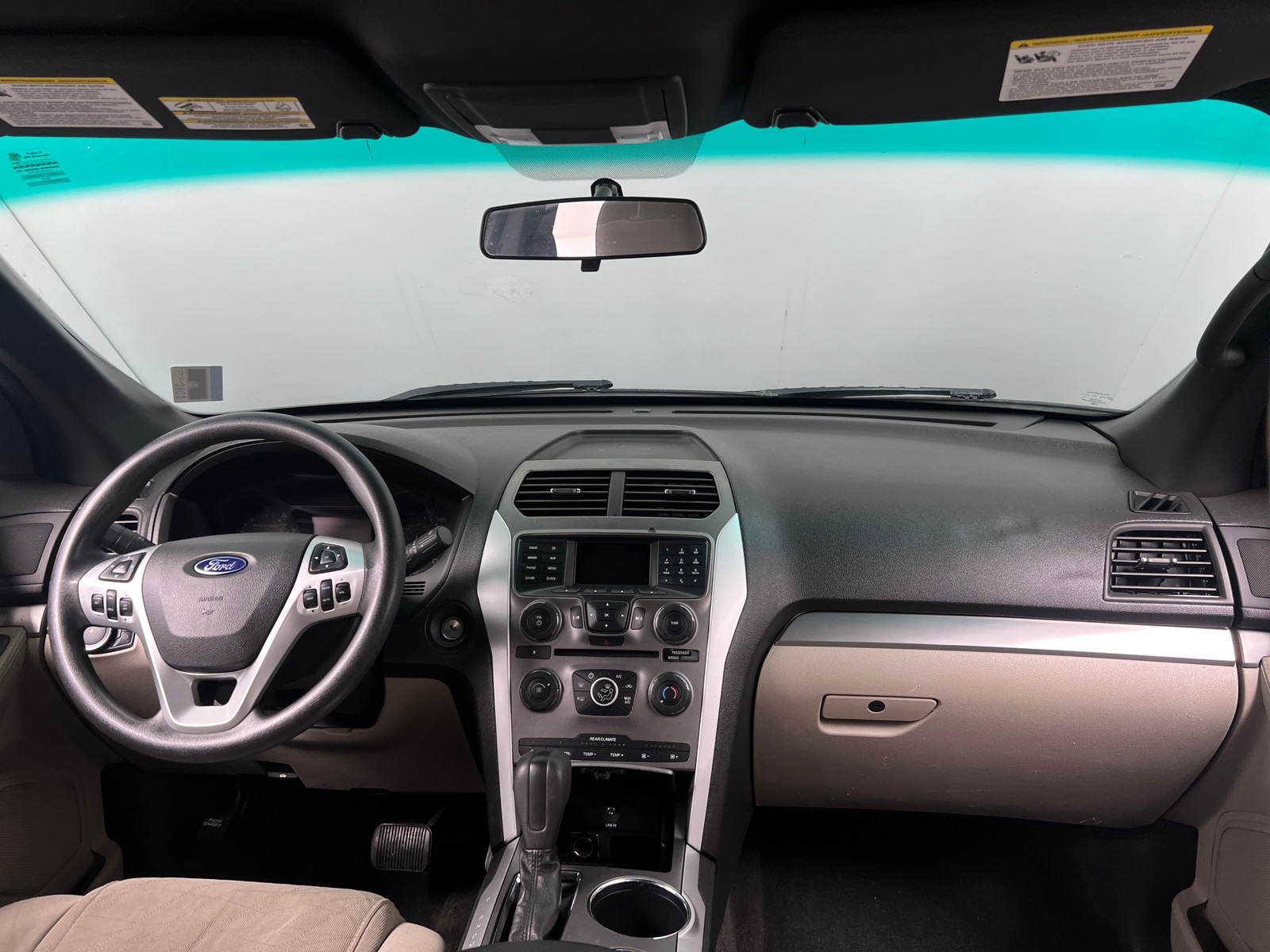Thumbnail: 2013 Ford Explorer - 3