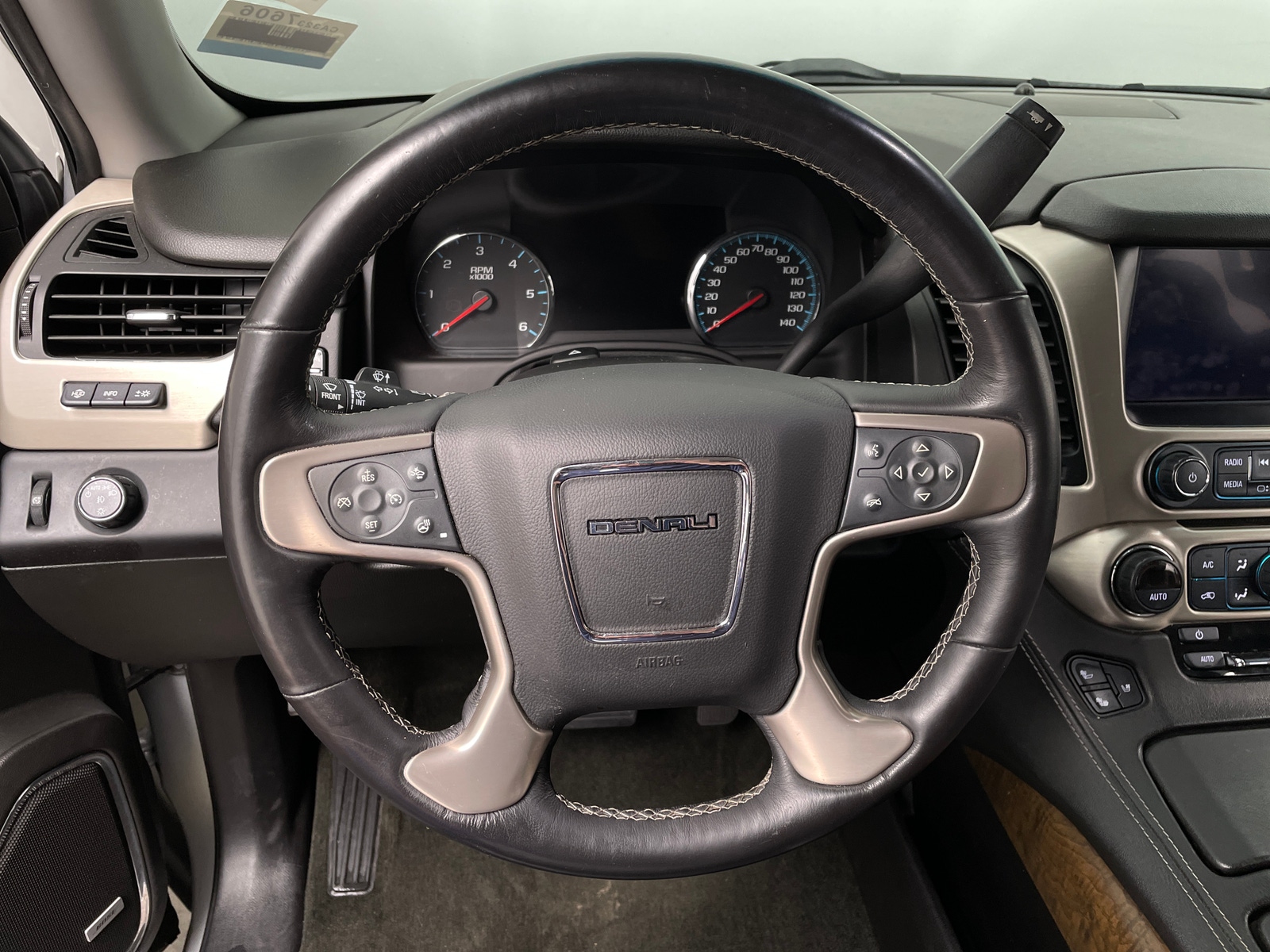 Thumbnail: 2018 GMC Yukon - 4