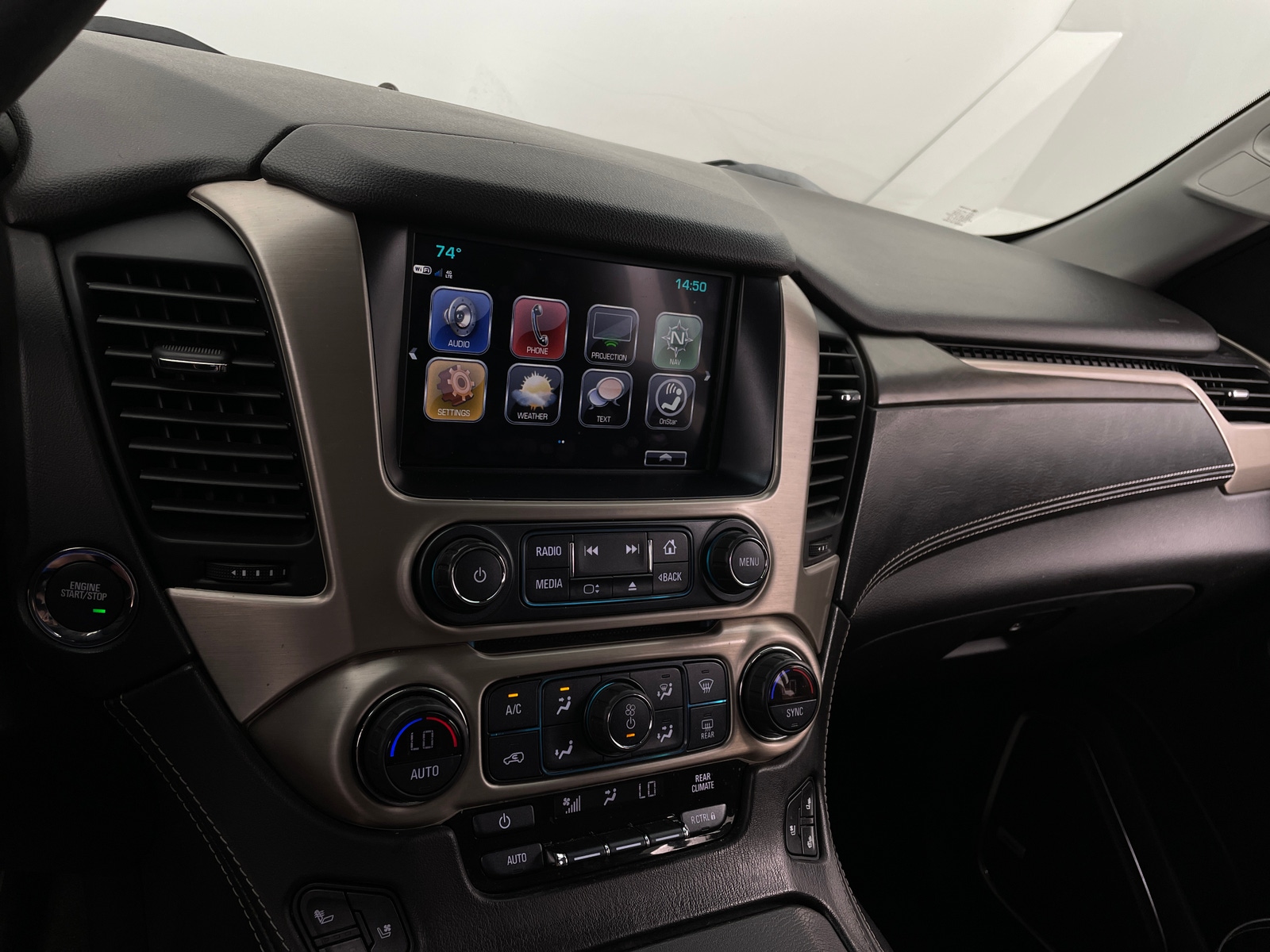 Thumbnail: 2018 GMC Yukon - 3