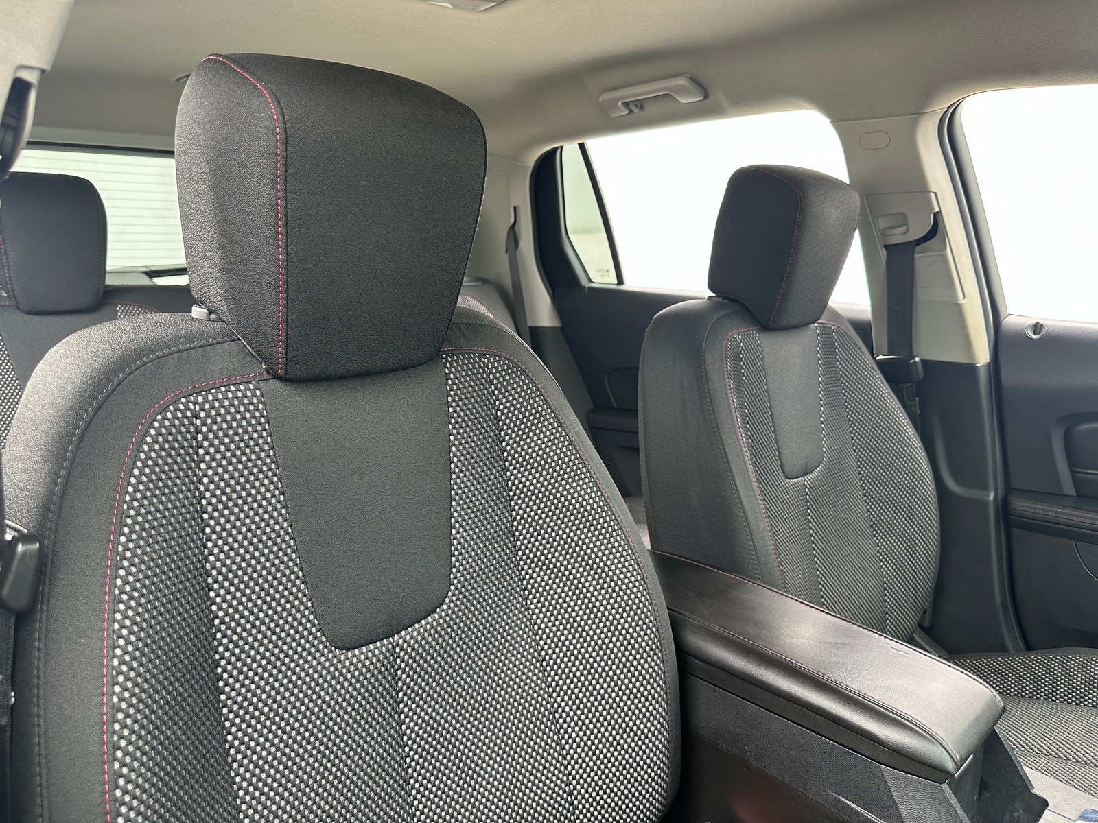Thumbnail: 2015 GMC Terrain - 2