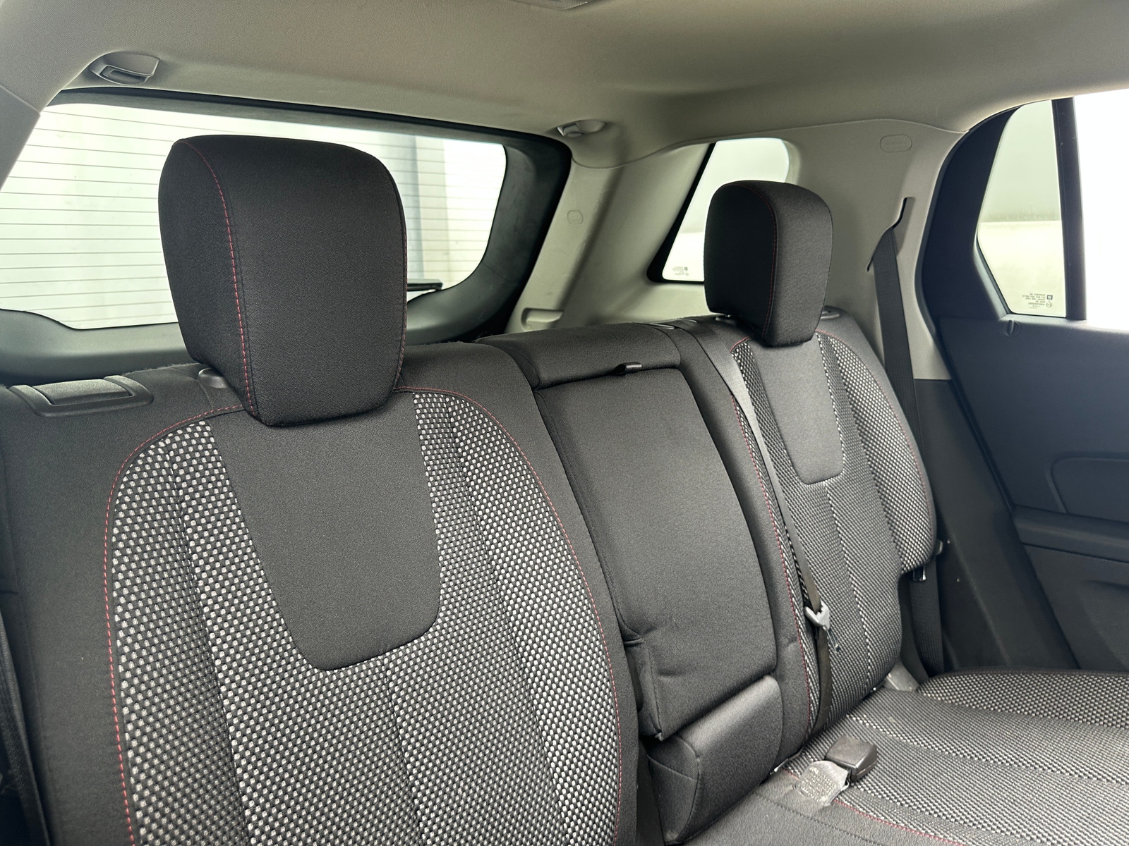 Thumbnail: 2015 GMC Terrain - 6