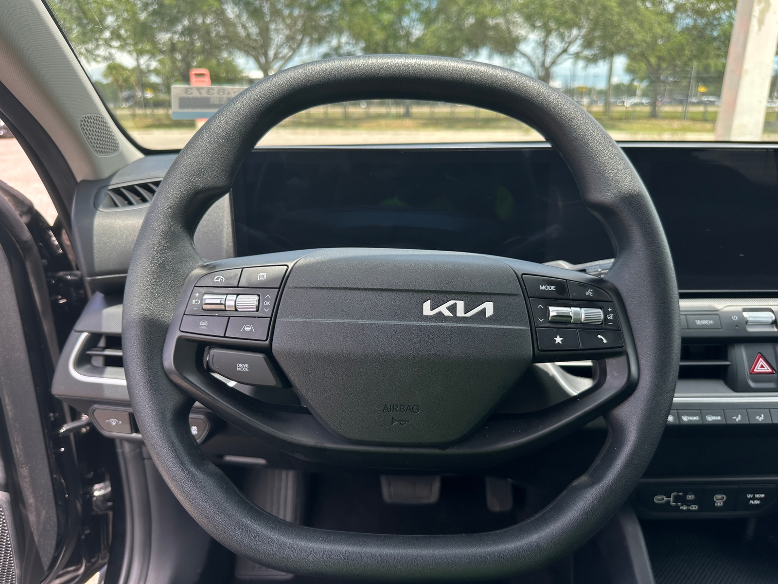 Thumbnail: 2025 Kia K4 - 5