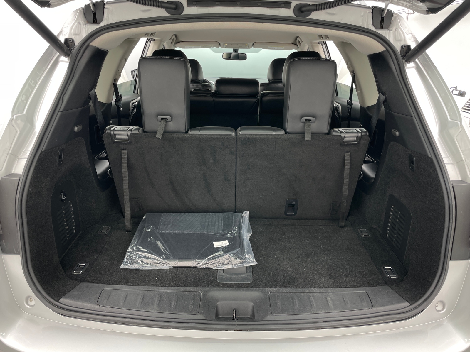 Thumbnail: 2019 Nissan Pathfinder - 6
