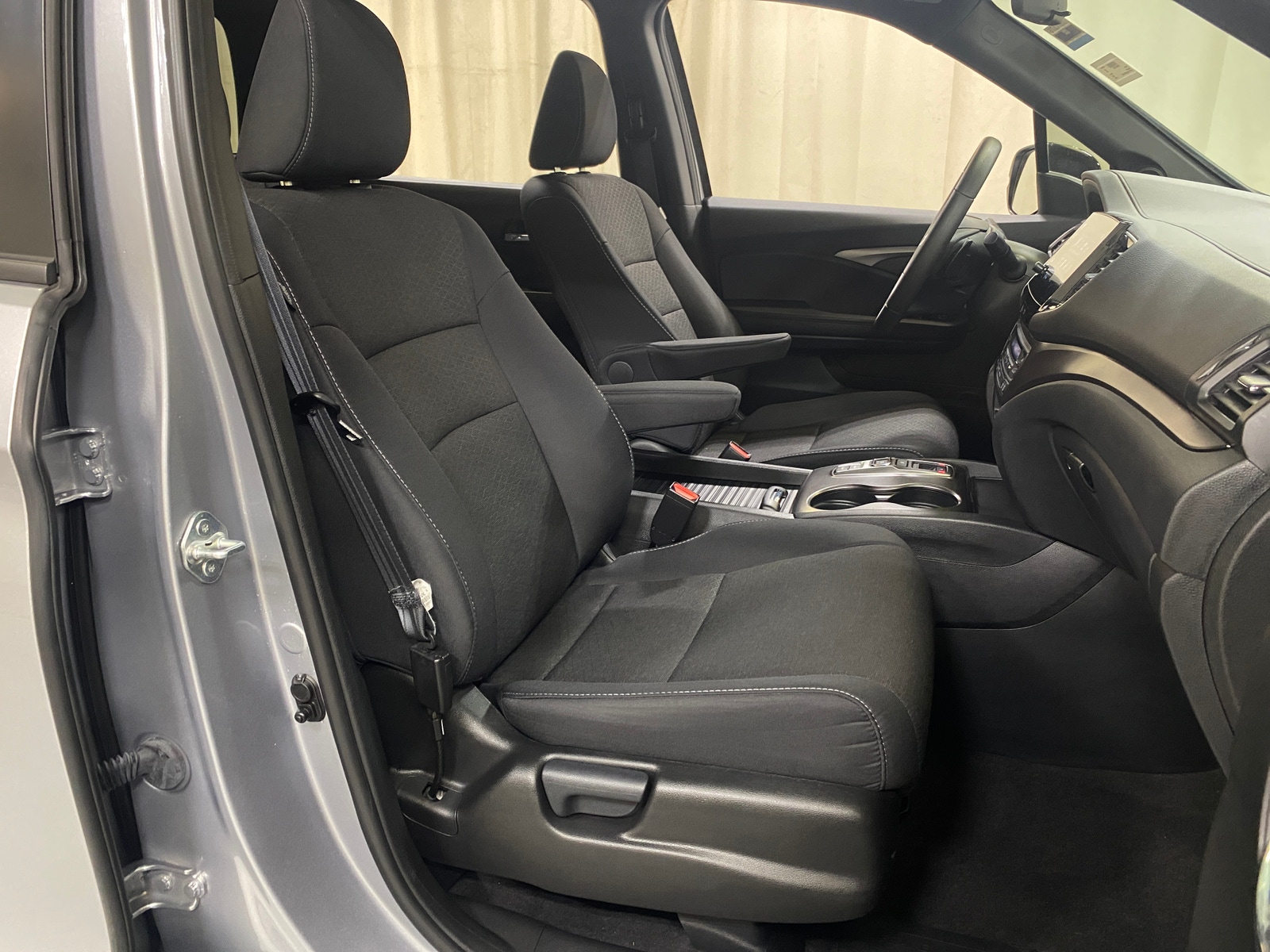 Thumbnail: 2021 Honda Passport - 2