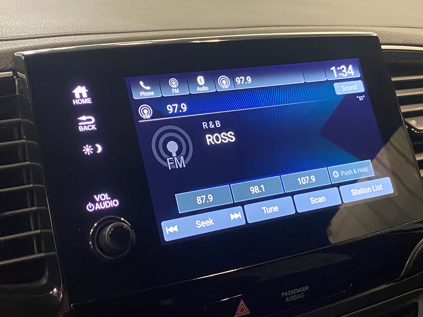 Thumbnail: 2021 Honda Passport - 4