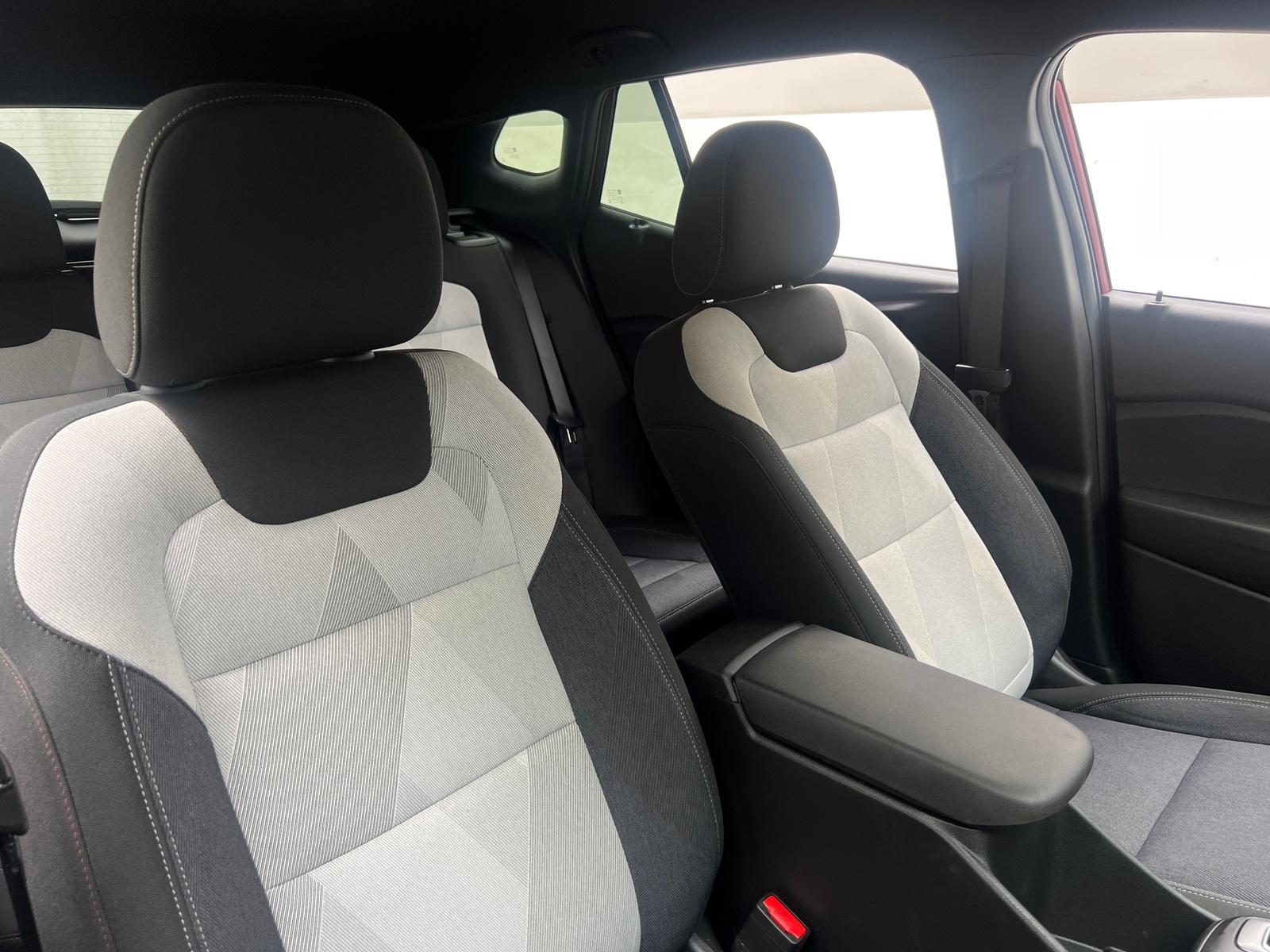 Thumbnail: 2024 Chevrolet Trax - 2