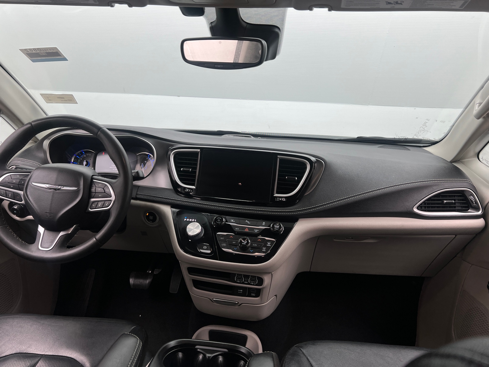 Thumbnail: 2022 Chrysler Pacifica - 2