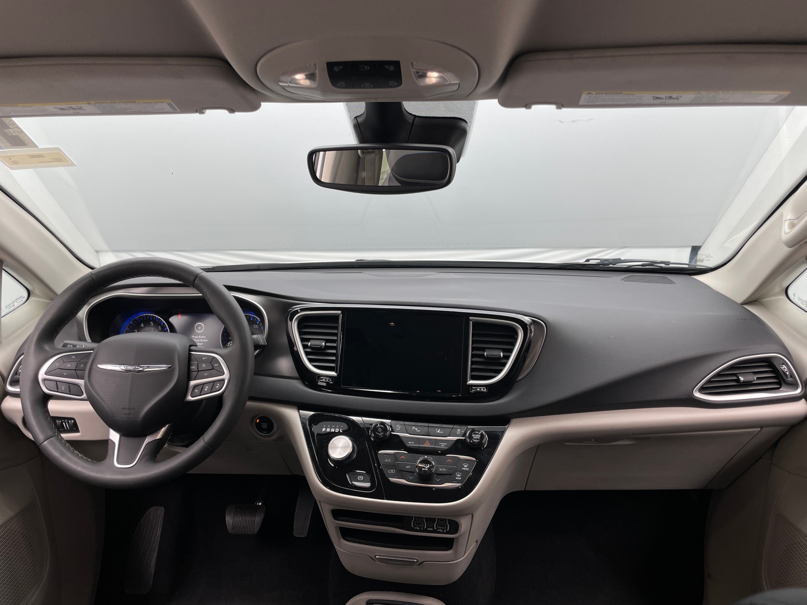Thumbnail: 2024 Chrysler Pacifica - 2
