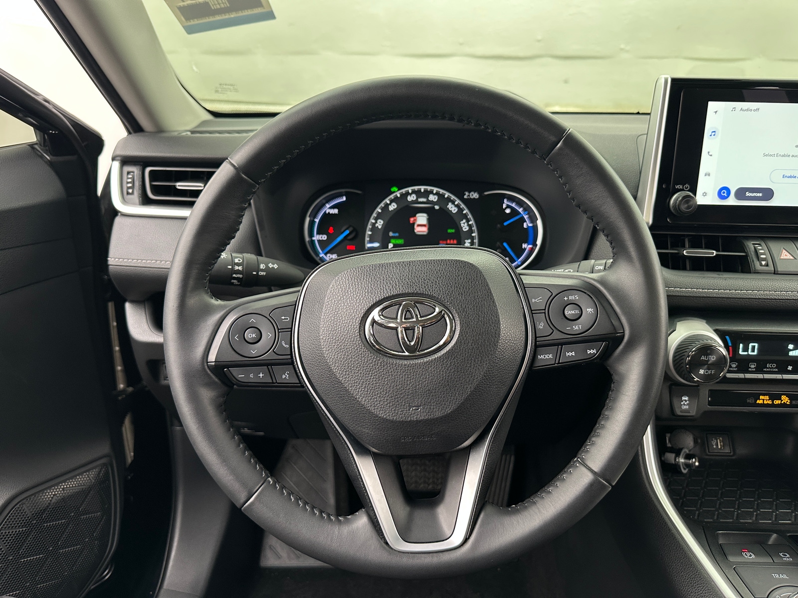 Thumbnail: 2023 Toyota RAV4 - 4