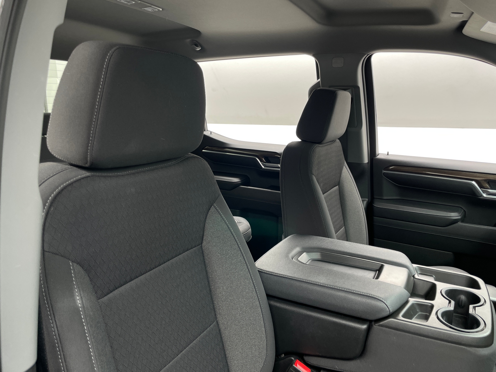 Thumbnail: 2023 Chevrolet Silverado 1500 - 2